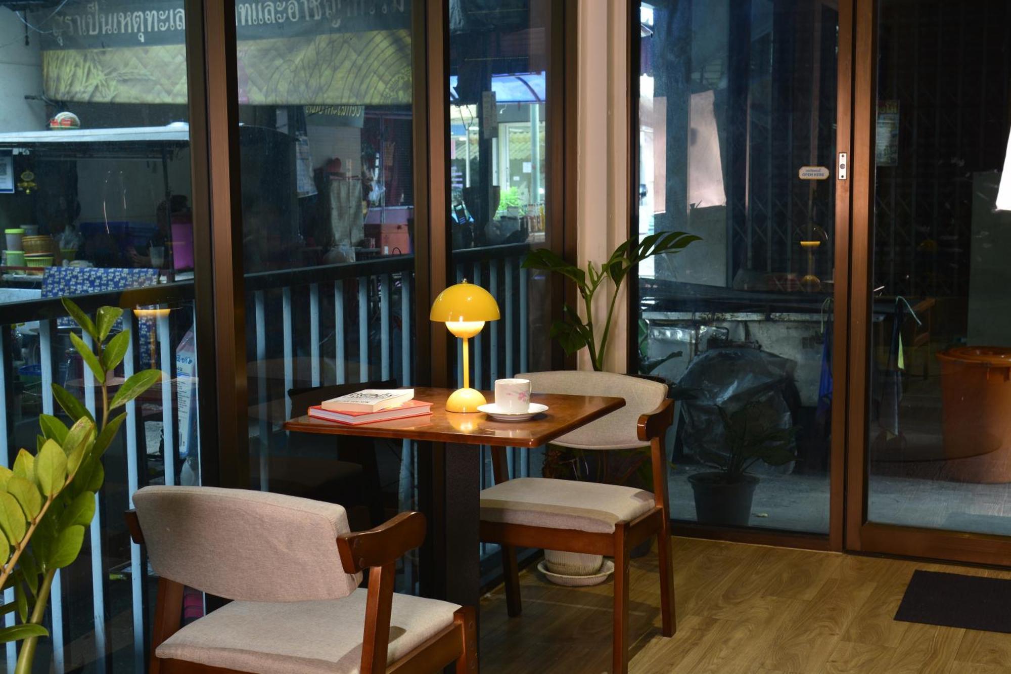 Neighborhood Hostel Bangkok