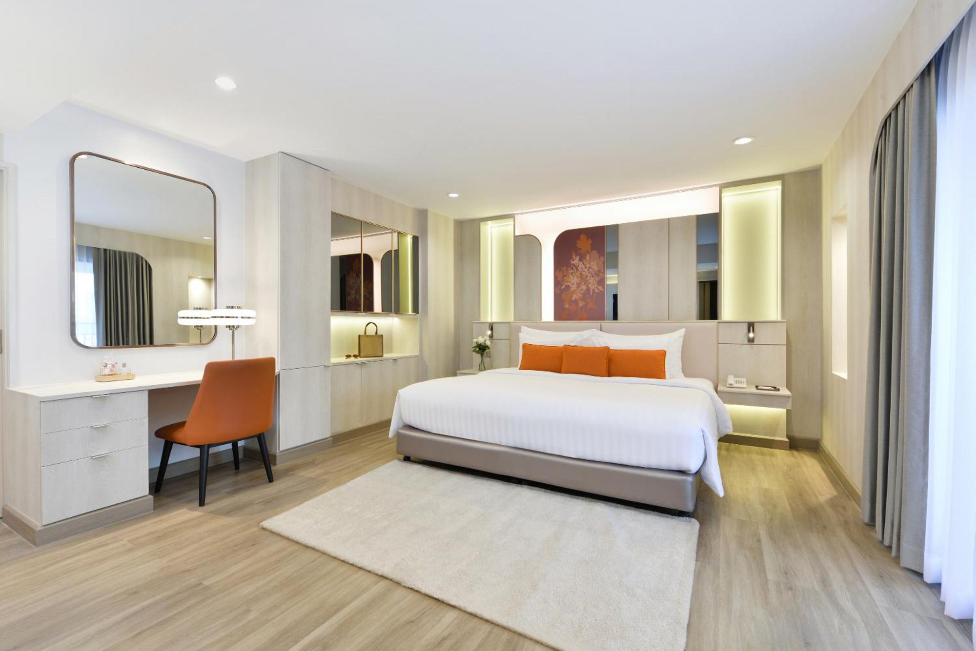 Centre Point Pratunam Hotel 4*