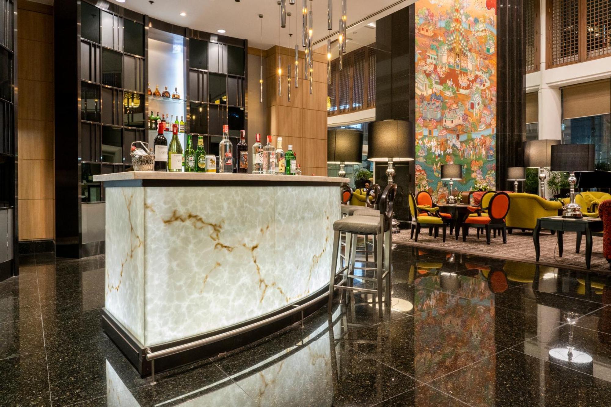 Hotel Century Park
