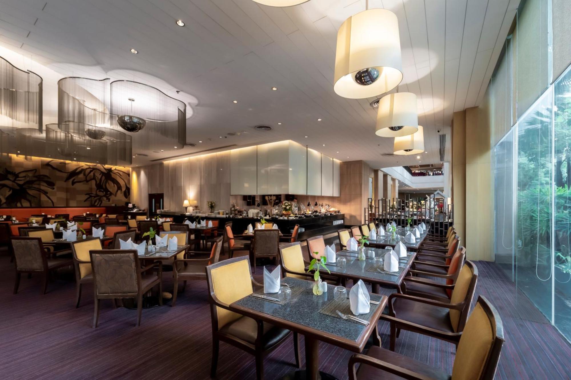 Century Park 4* Bangkok