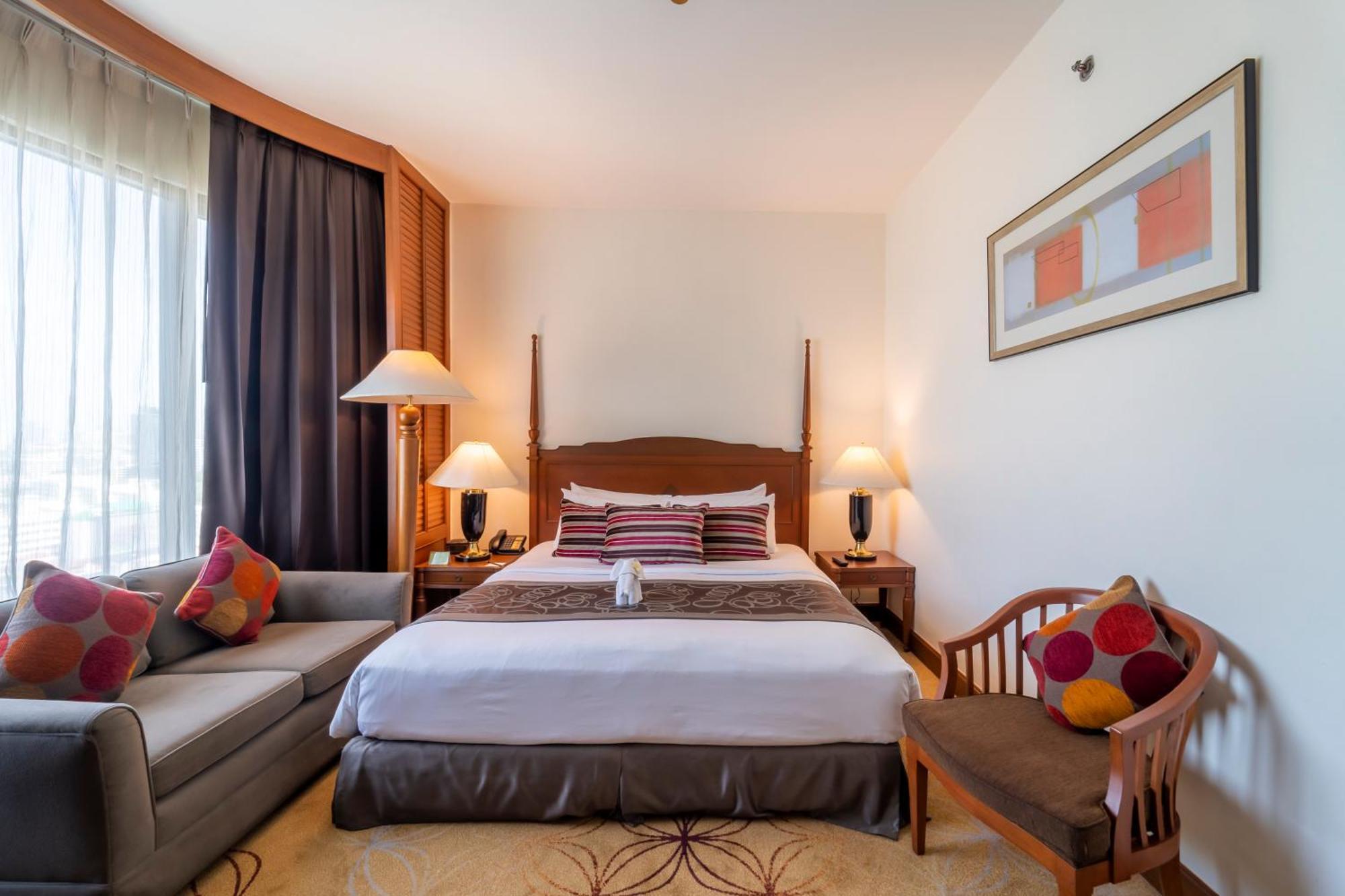 Hotel Century Park Bangkok