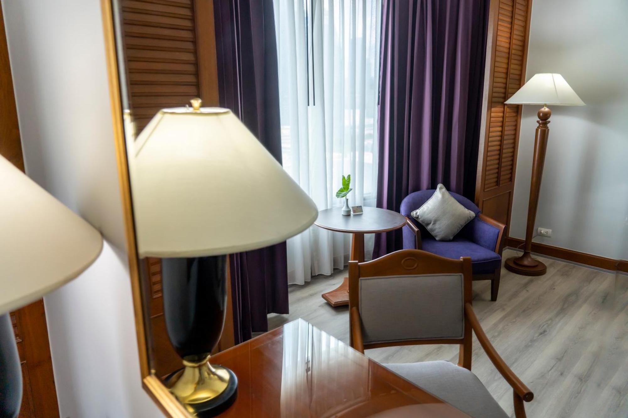 Century Park 4* Bangkok