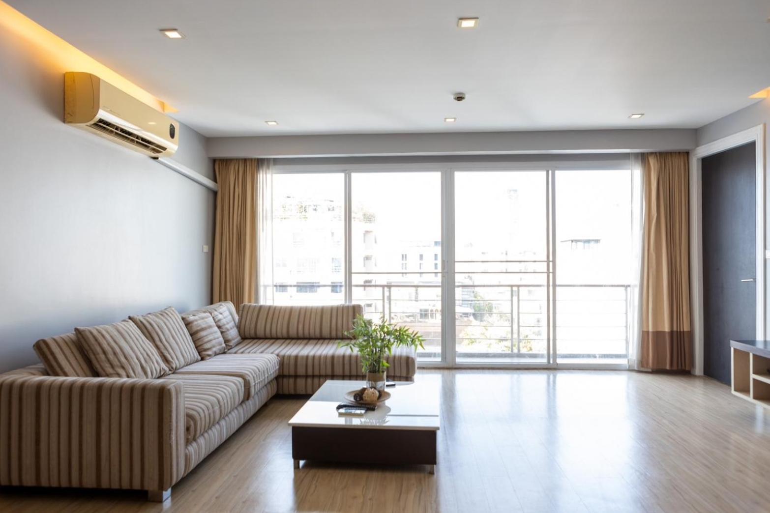 P Lamoon Thonglor Hotel