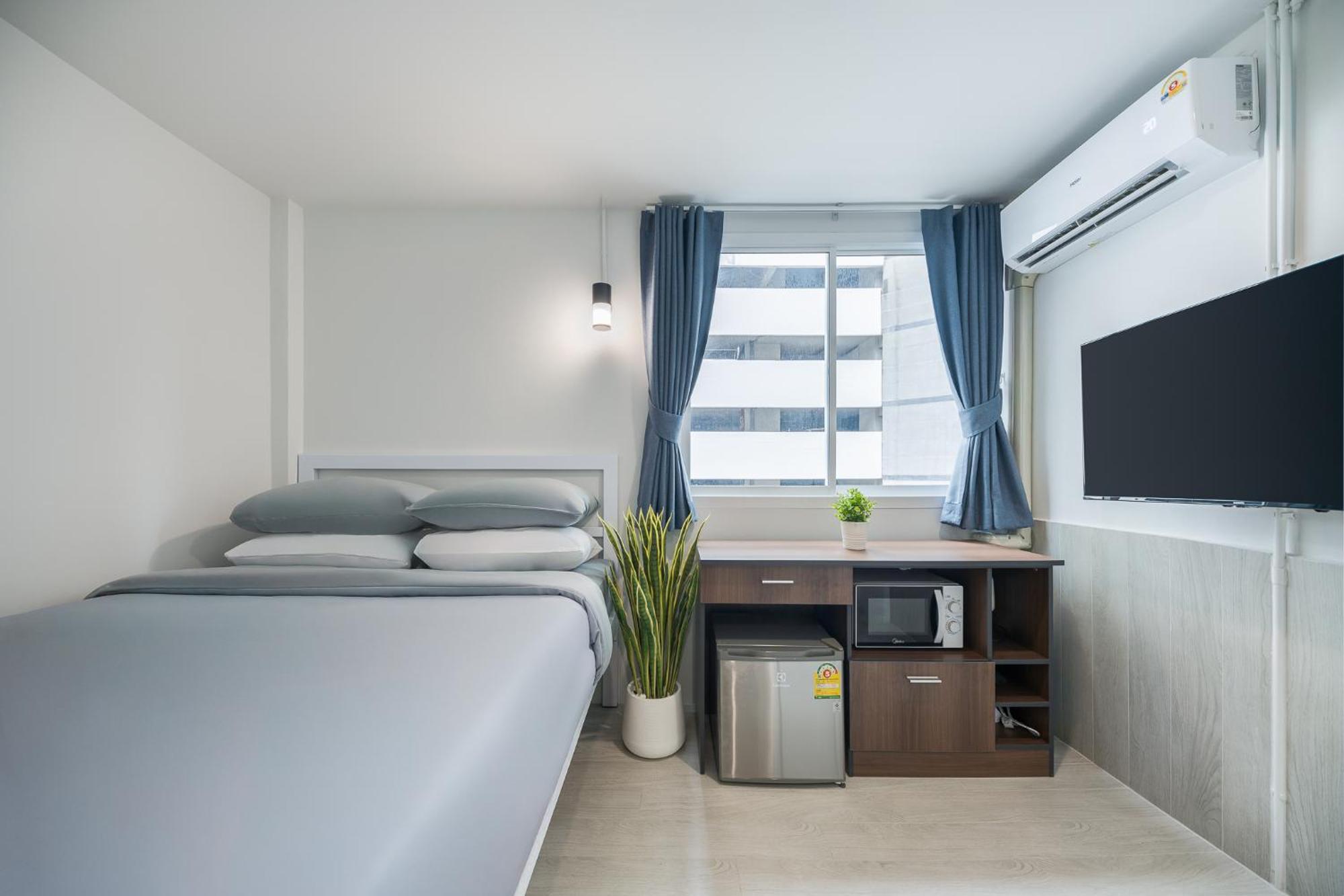Platinum Premium Deluxe Apartment Bangkok