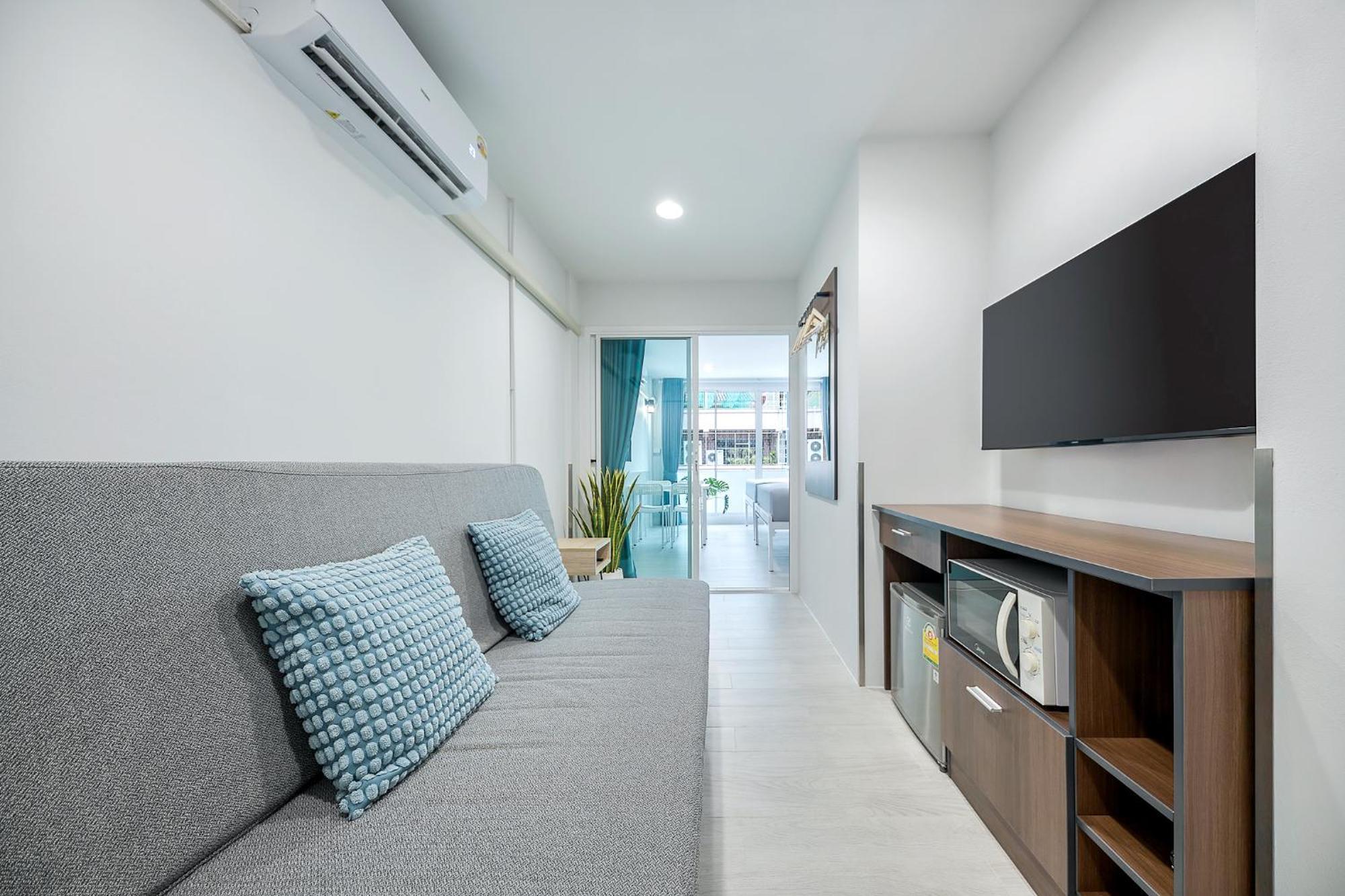 Platinum Premium Deluxe * Bangkok