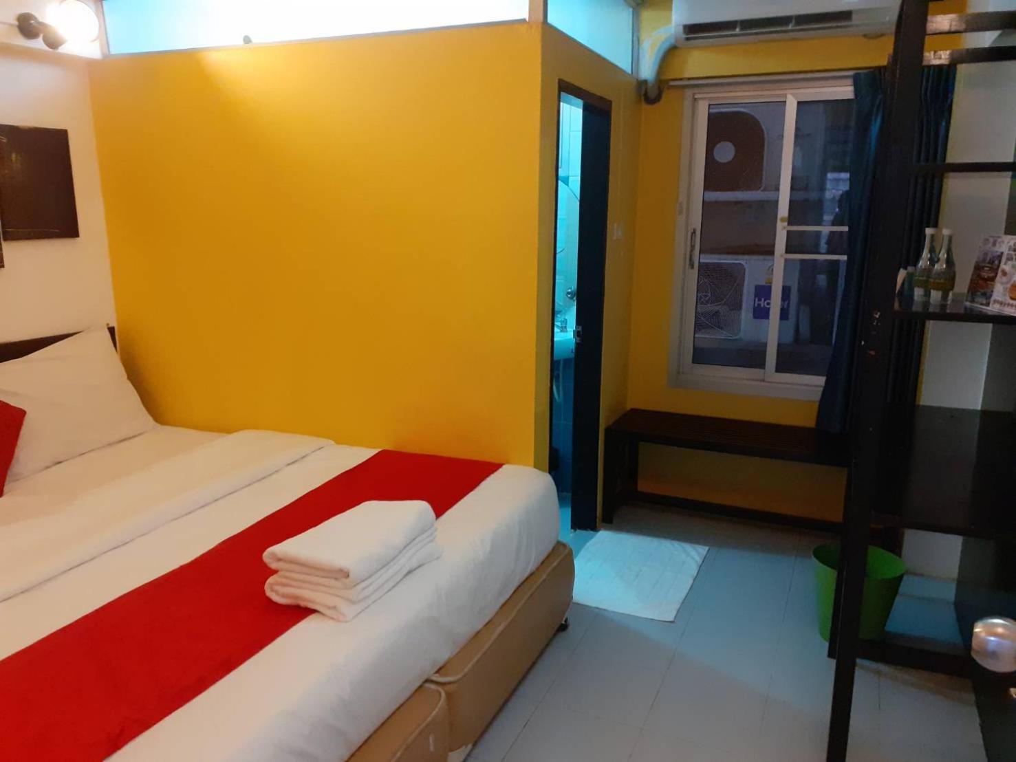 Casa Picasso Near Chabad House 2*