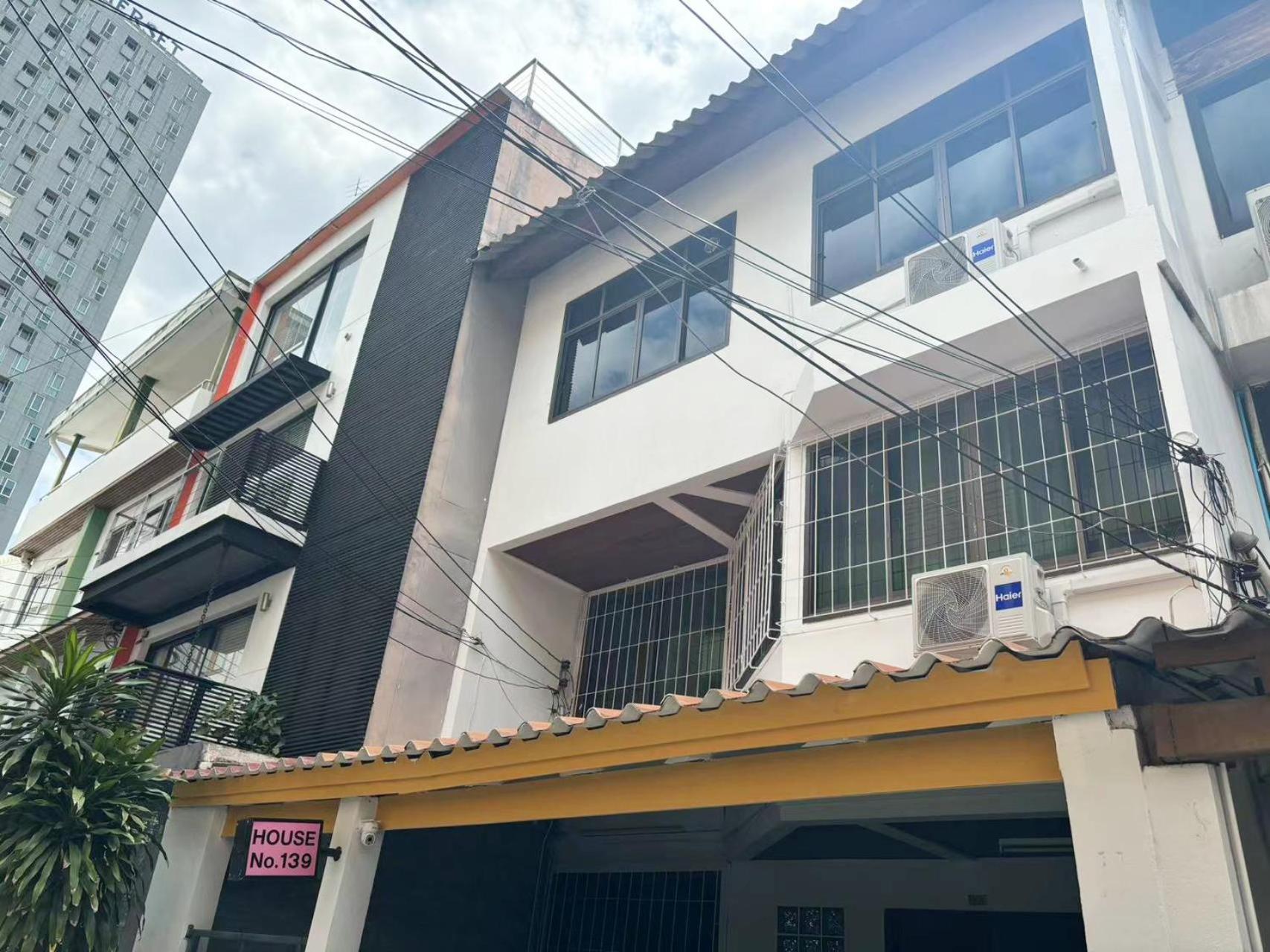 Apamet * Bangkok