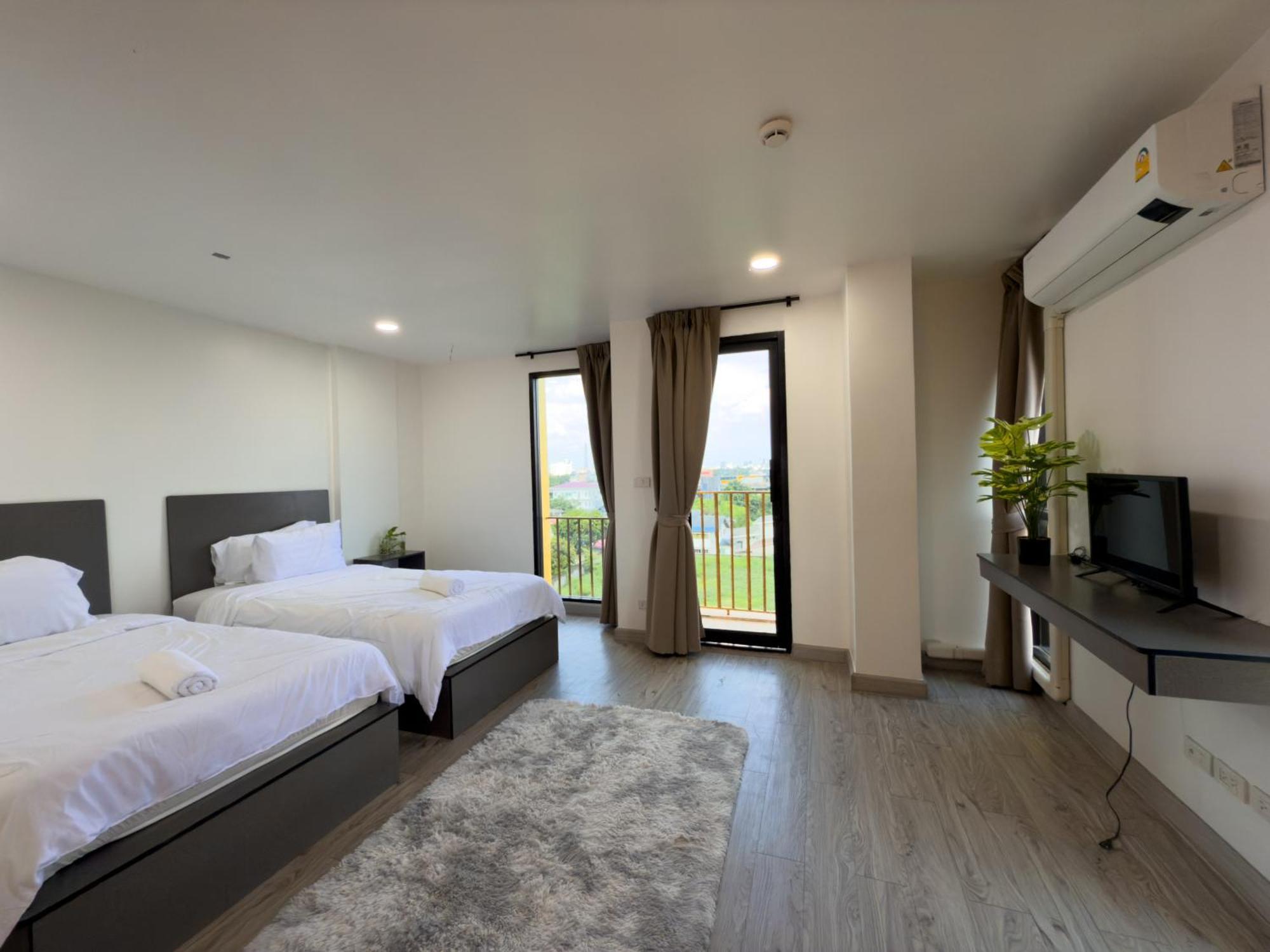 Breezewood Hotel Bangkok