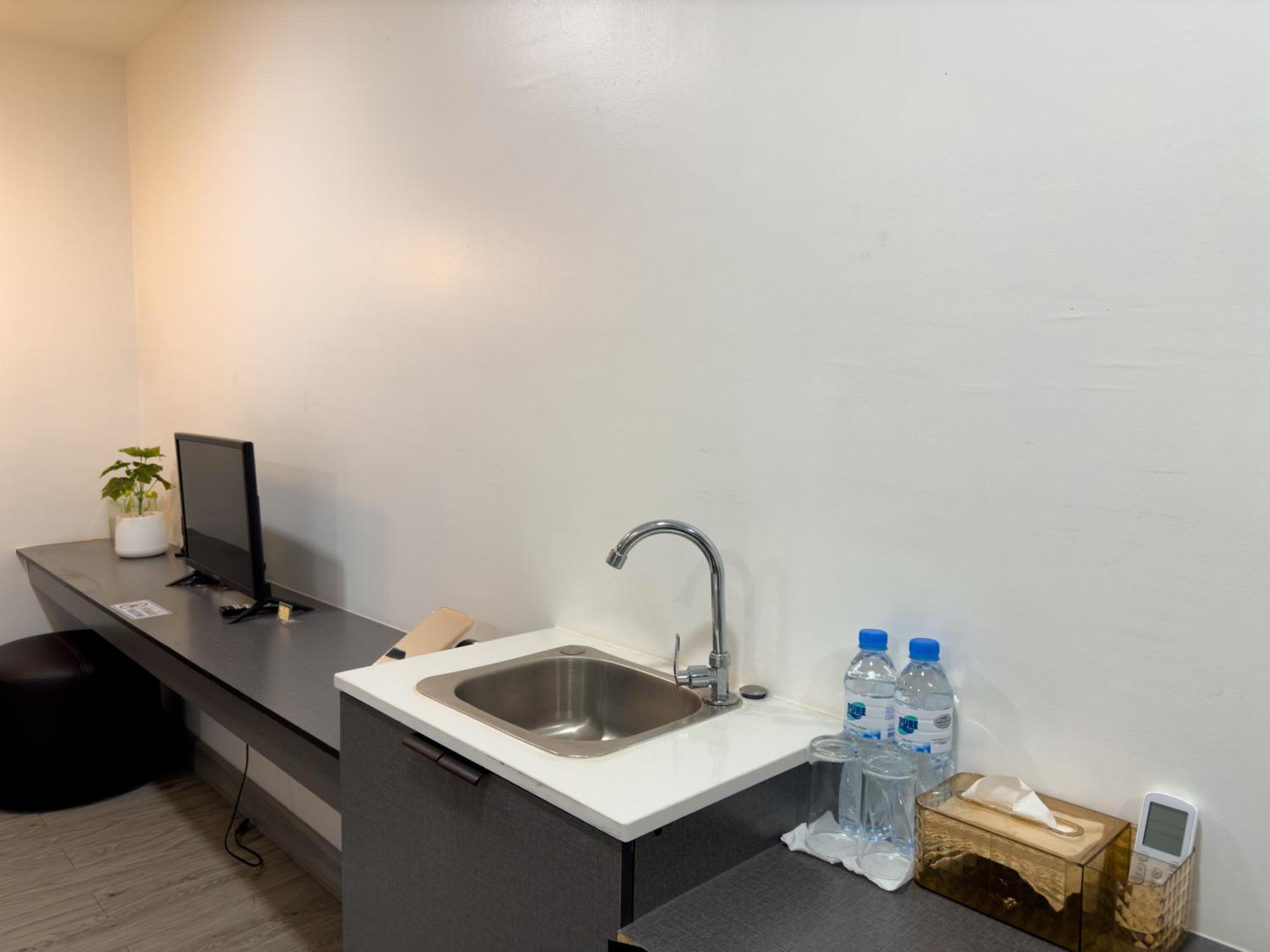 Breezewood Hotel Bangkok