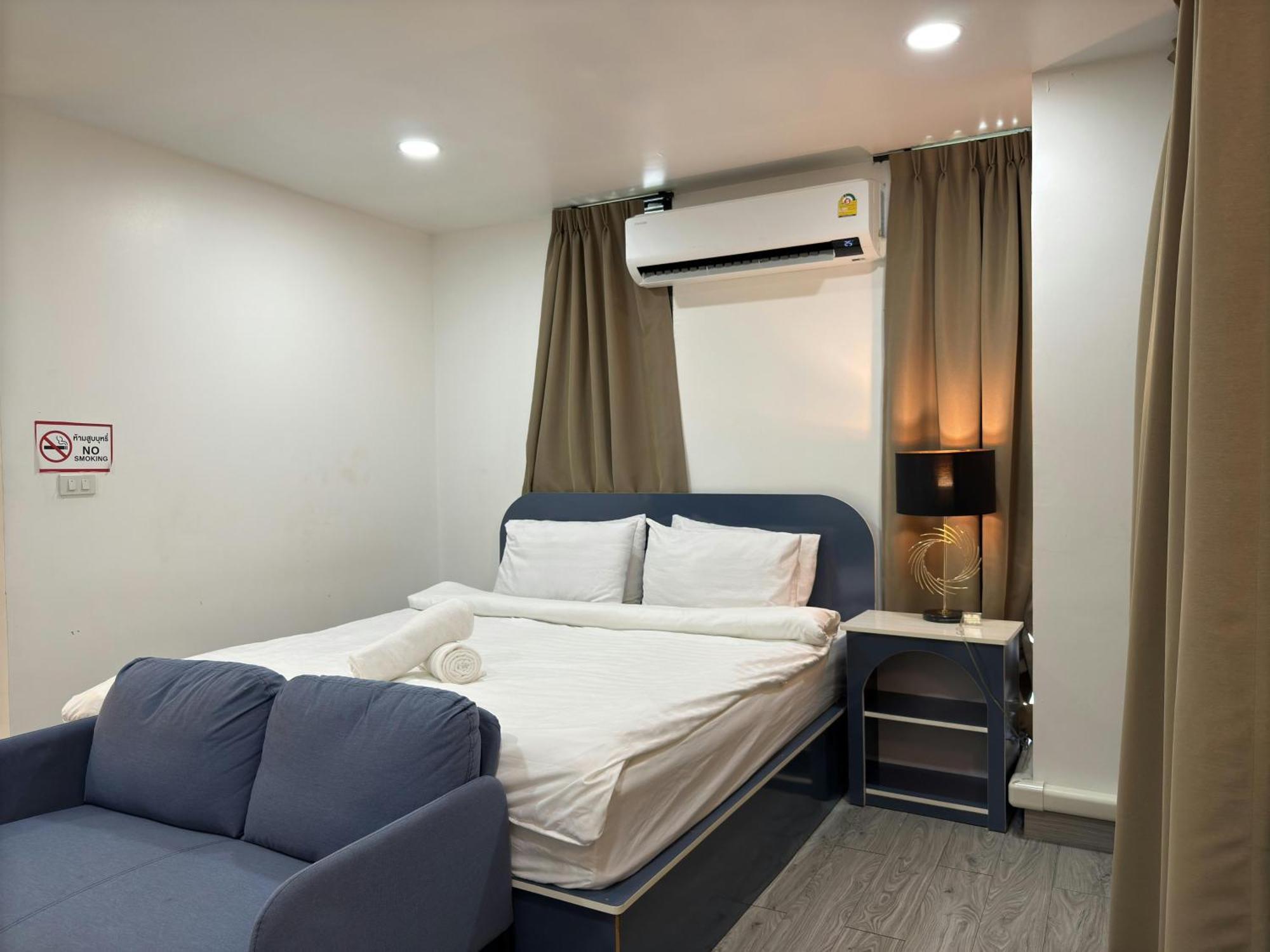 Hotel Breezewood Bangkok