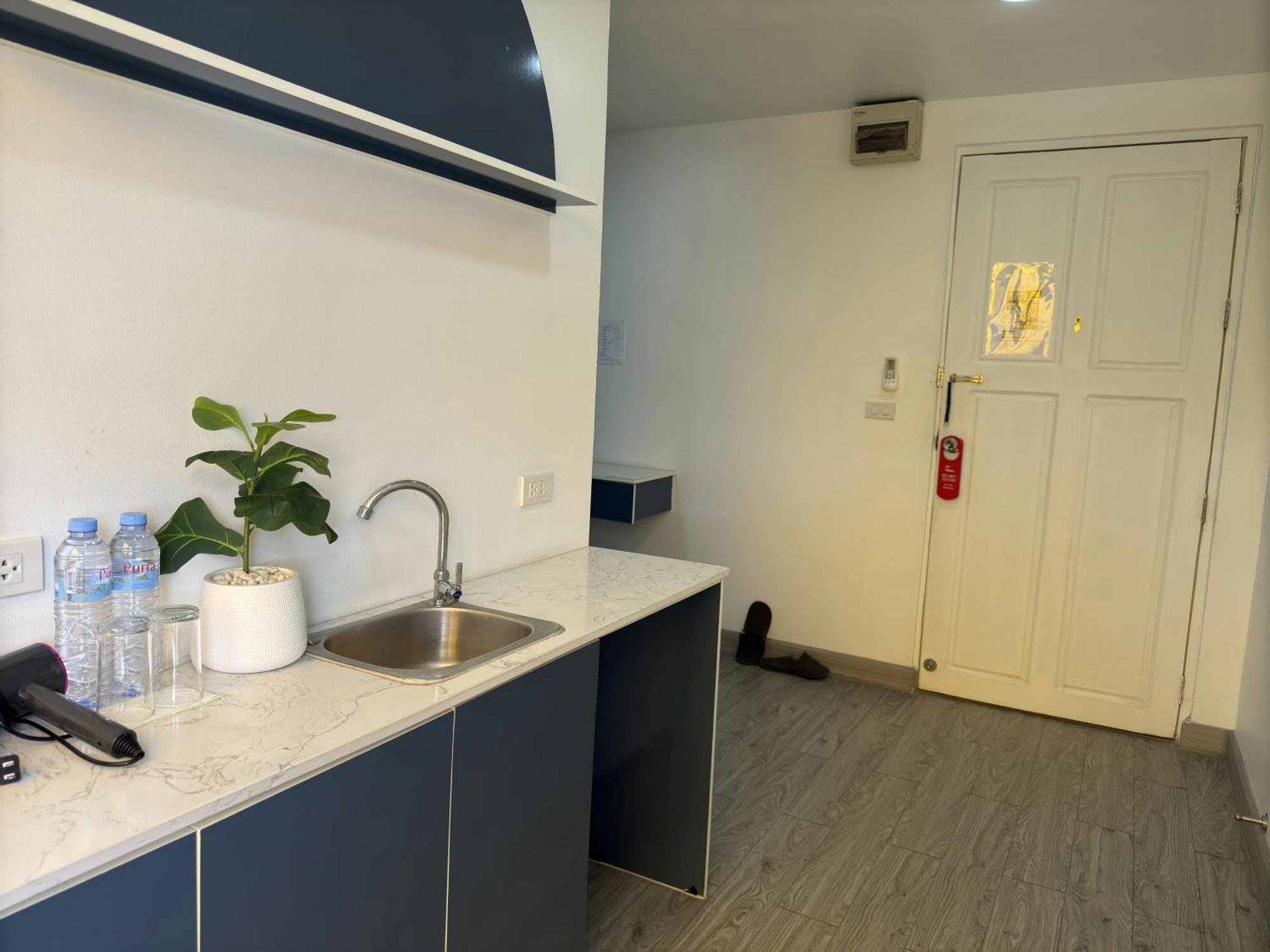 Breezewood 3* Bangkok