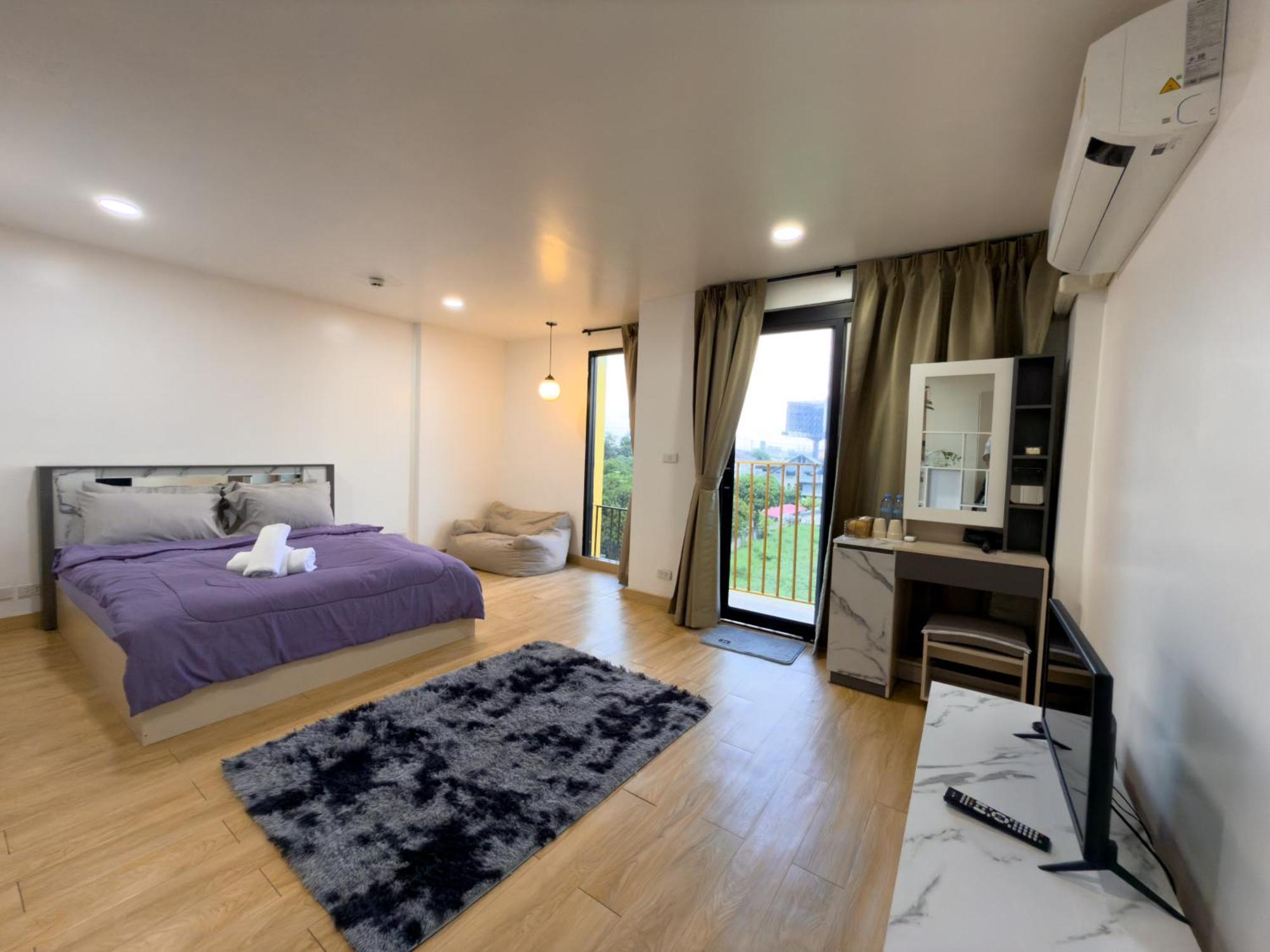 Hotel Breezewood Bangkok
