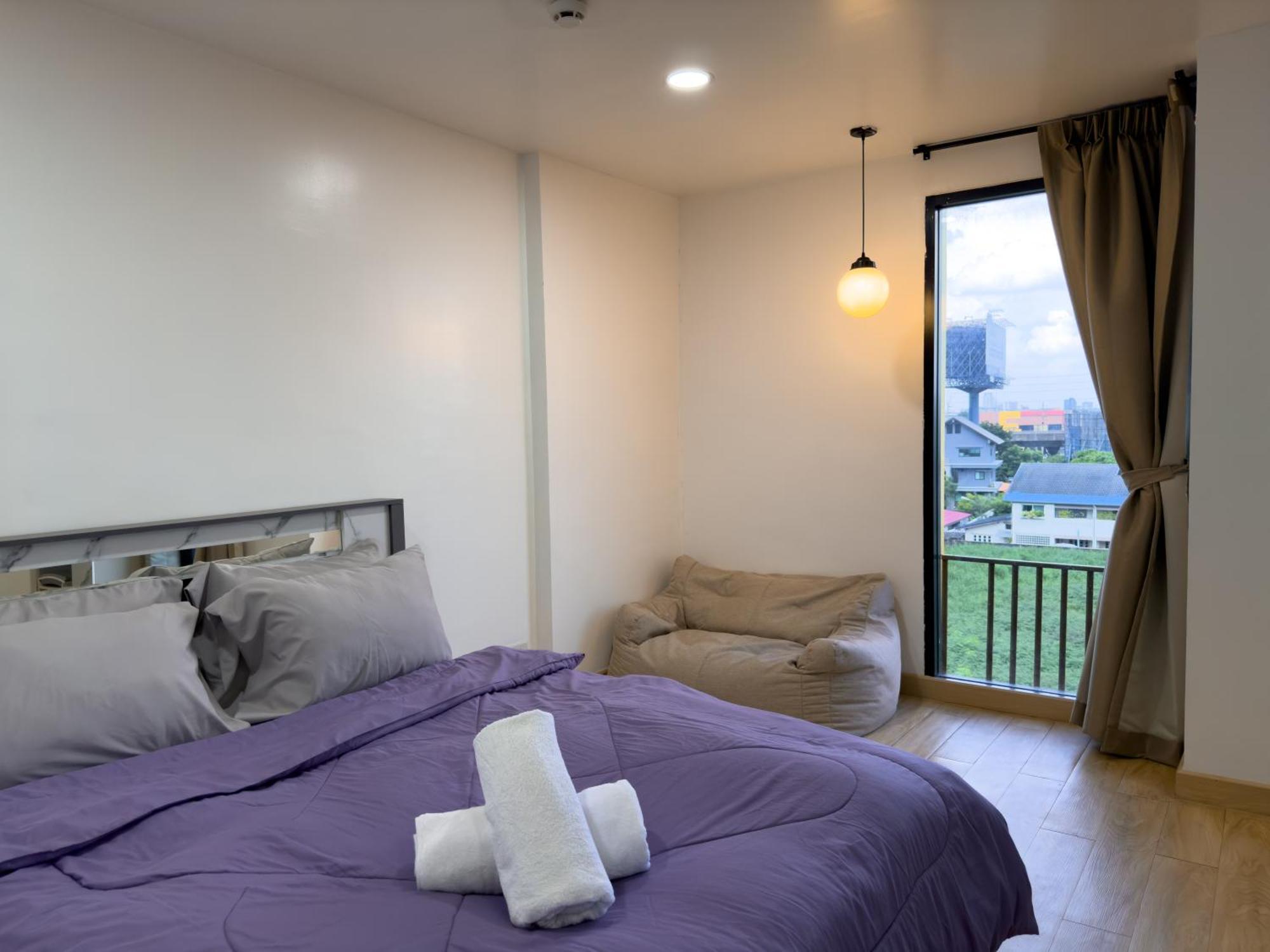 Hotel Breezewood Bangkok
