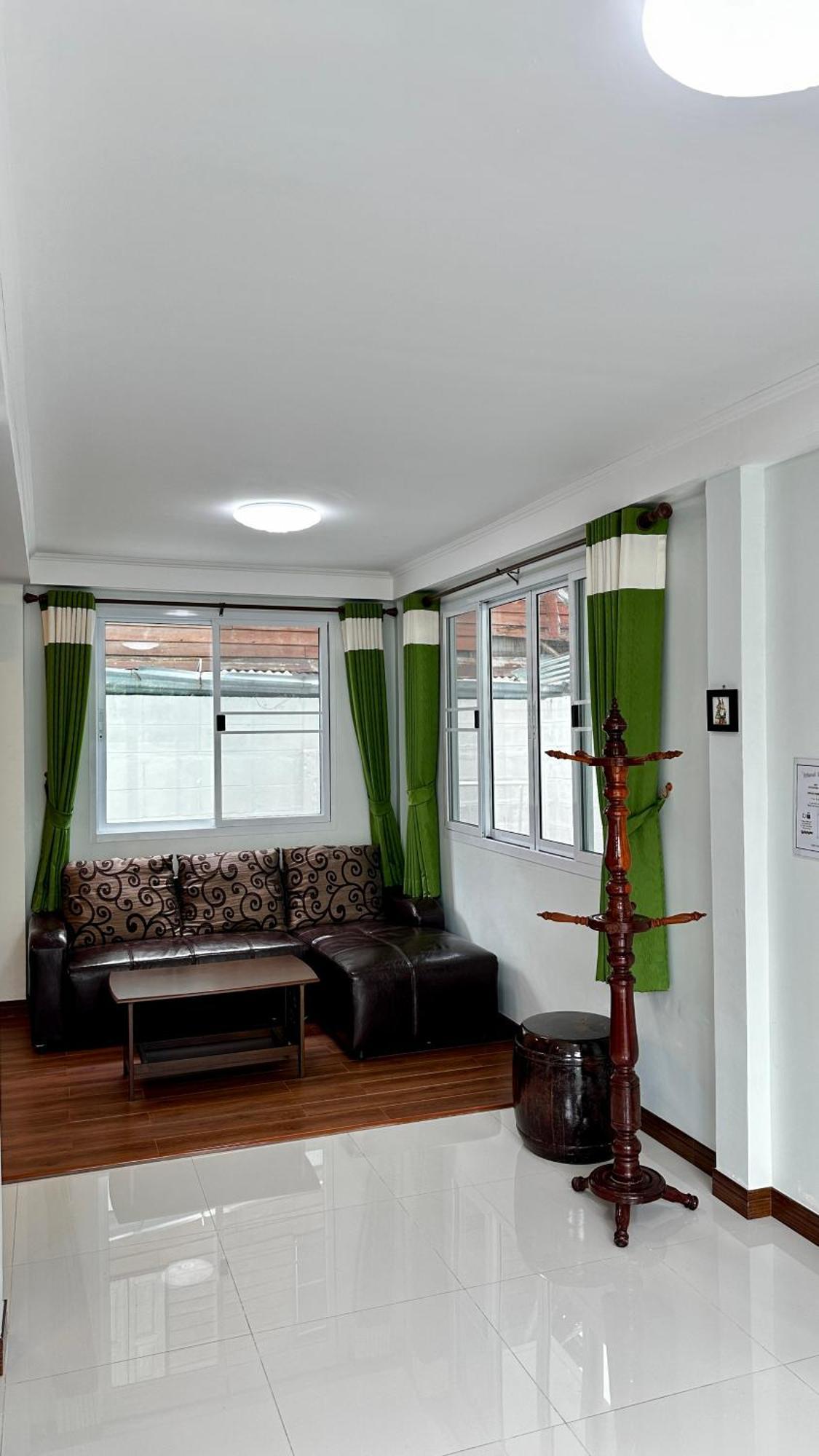 Friend House Bkk Holiday home