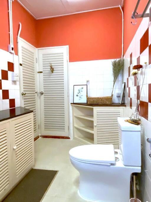 Entire House 6 People 3beds 2baths Near Bts Asoke Terminal21 Holiday home *