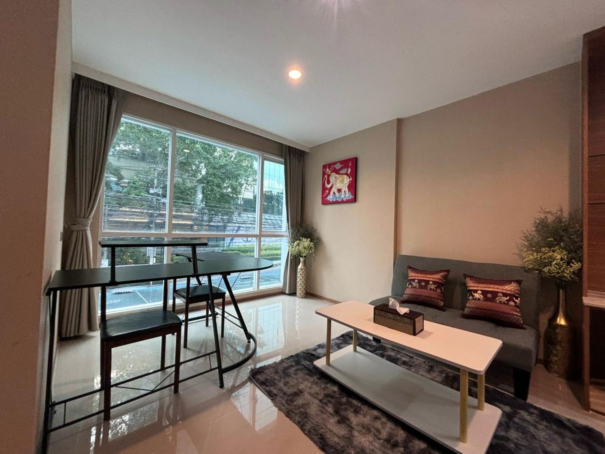 Sam Aparthotel