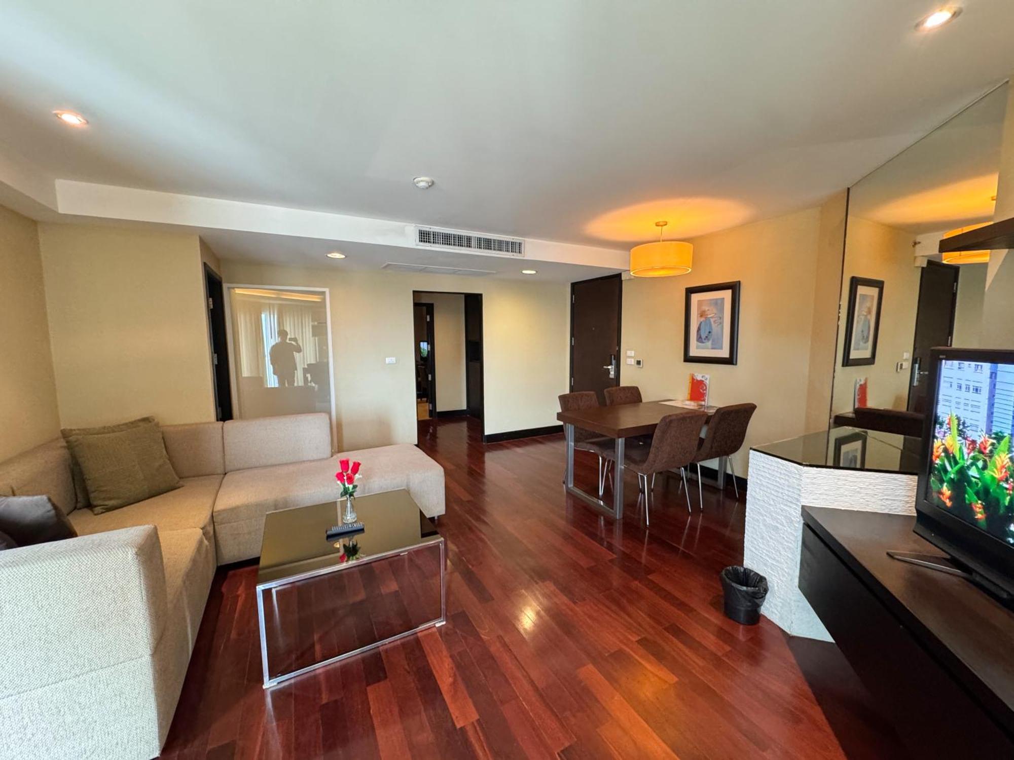 The Narathiwas & Sathorn 4*