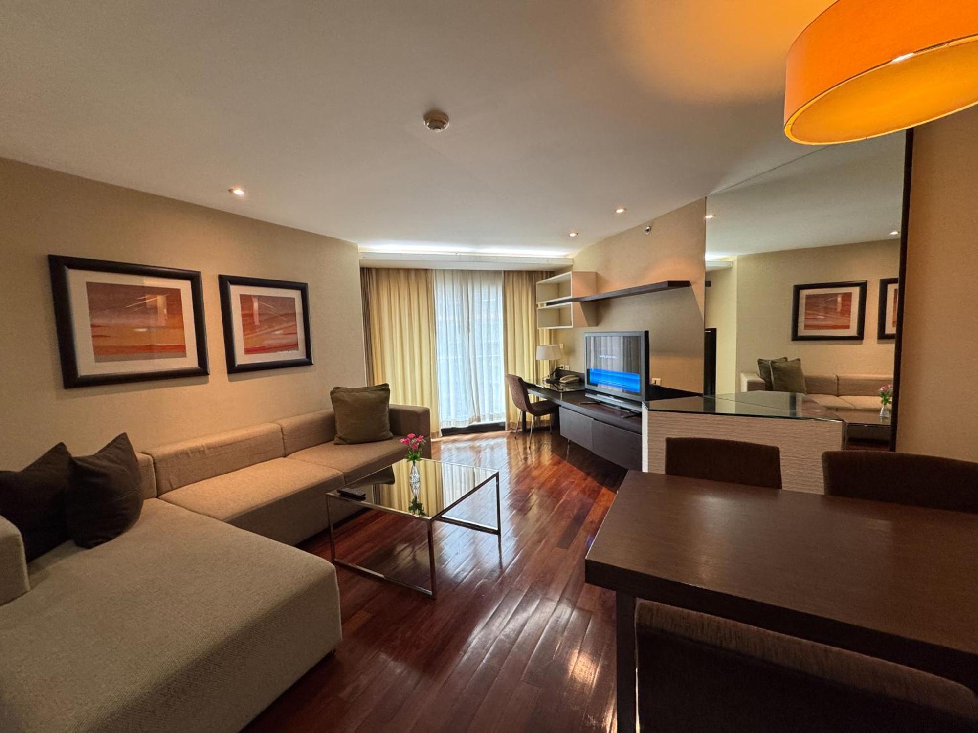 The Narathiwas & Sathorn 4* Bangkok