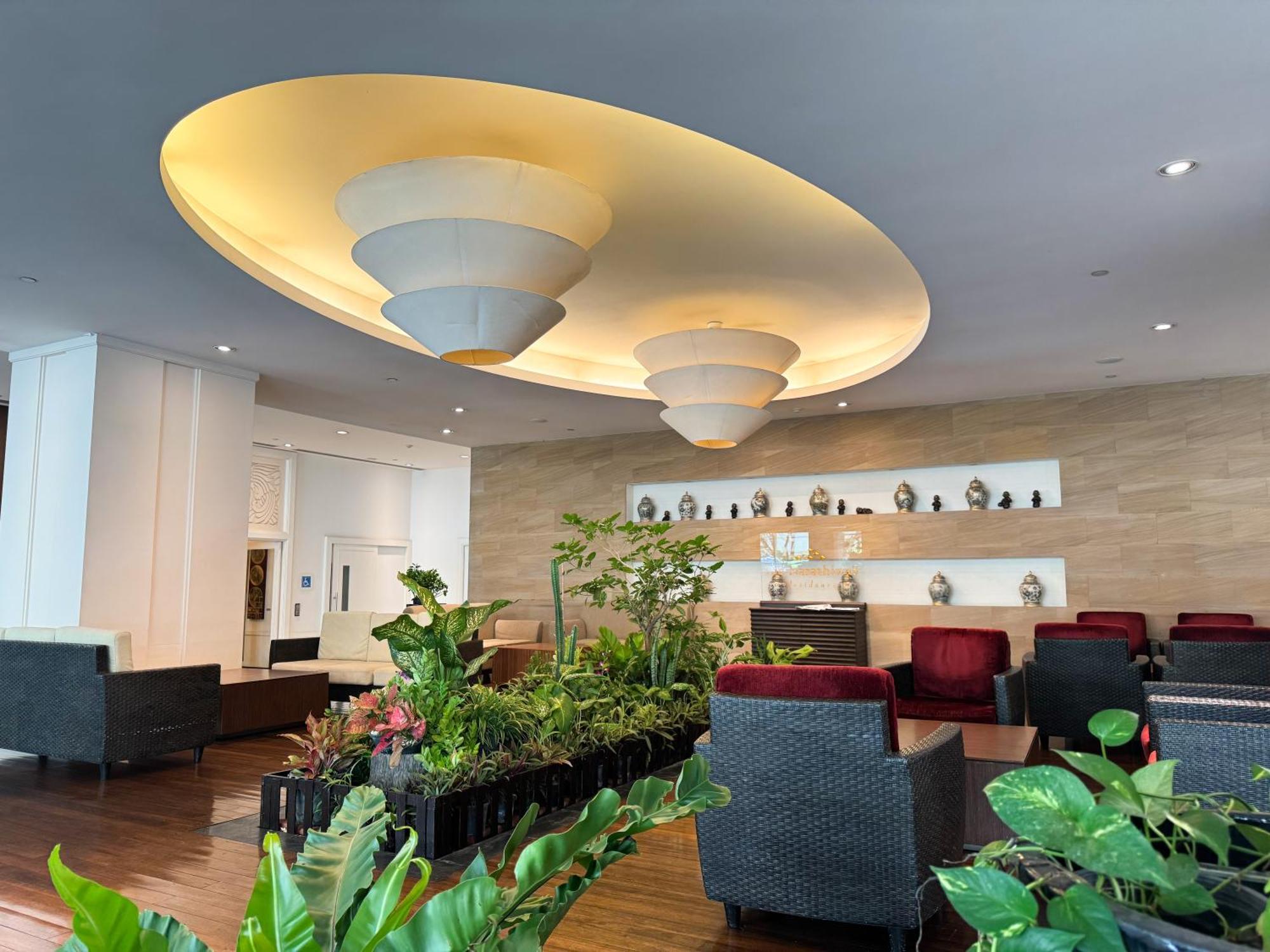 Hotel The Narathiwas & Sathorn