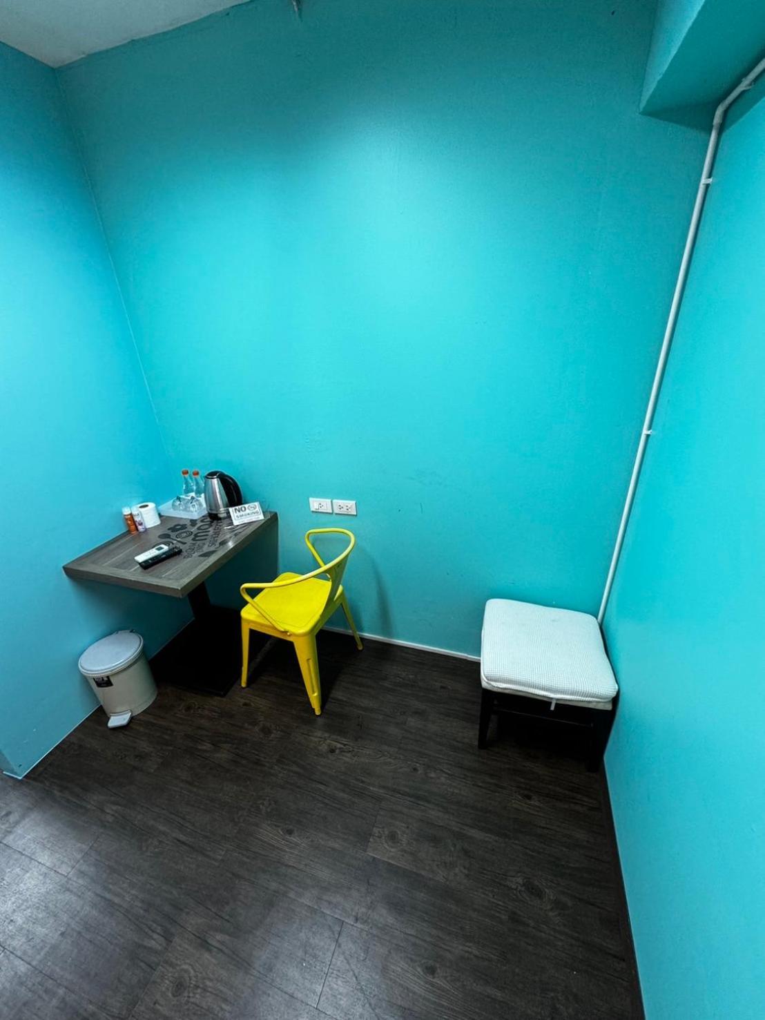 Glur Pratunam Hostel *