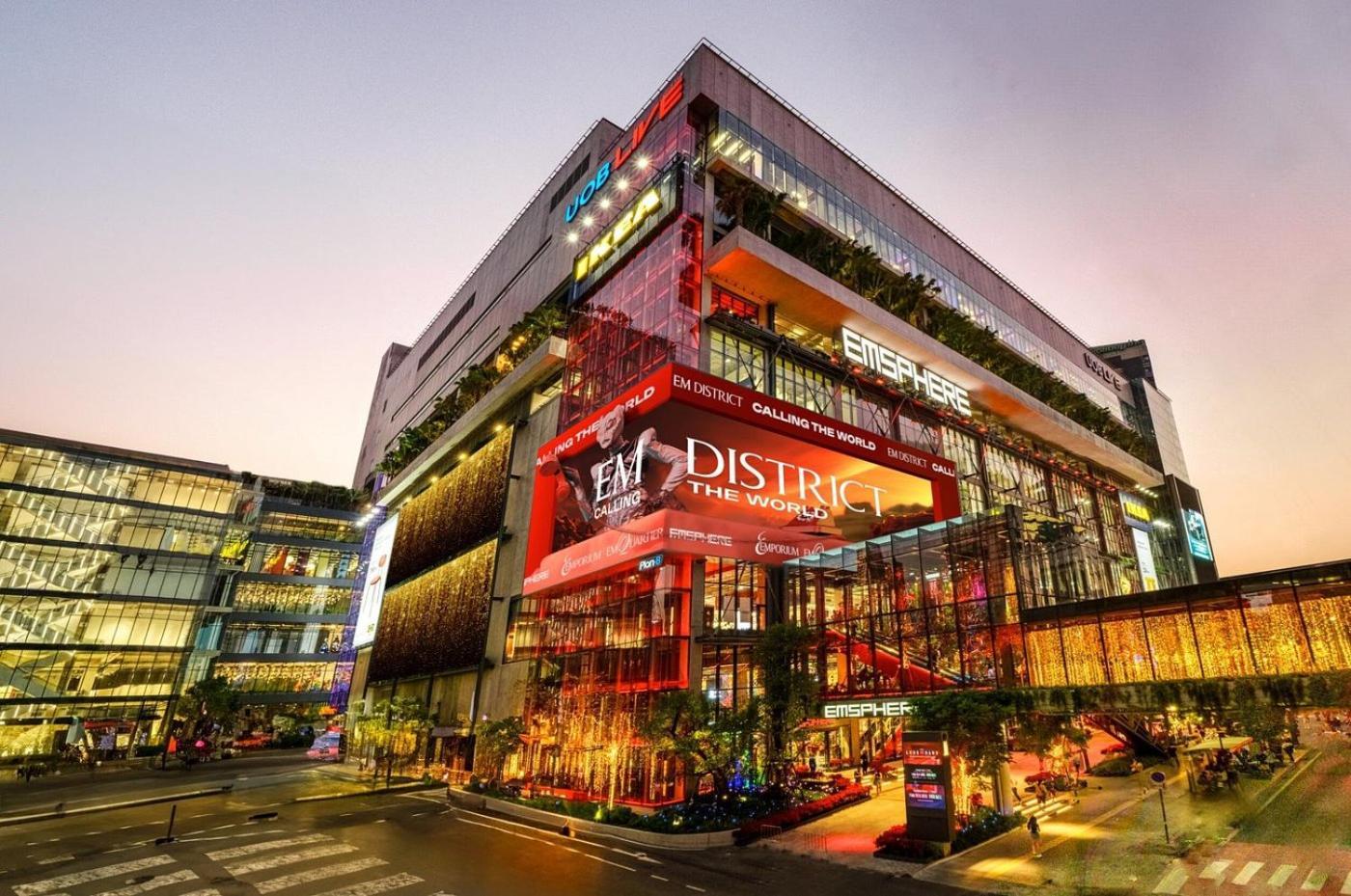 Em Sukhumvit - Near Terminal 21, Em District Malls, Bts And Mrt Lines 3*