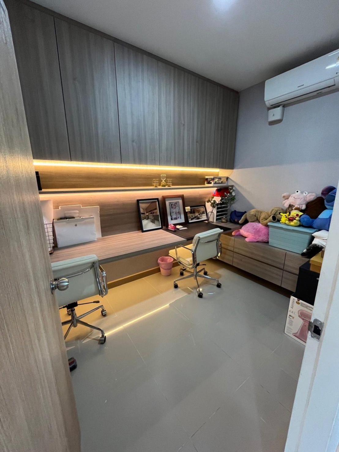 Entire House Donmueang Airport