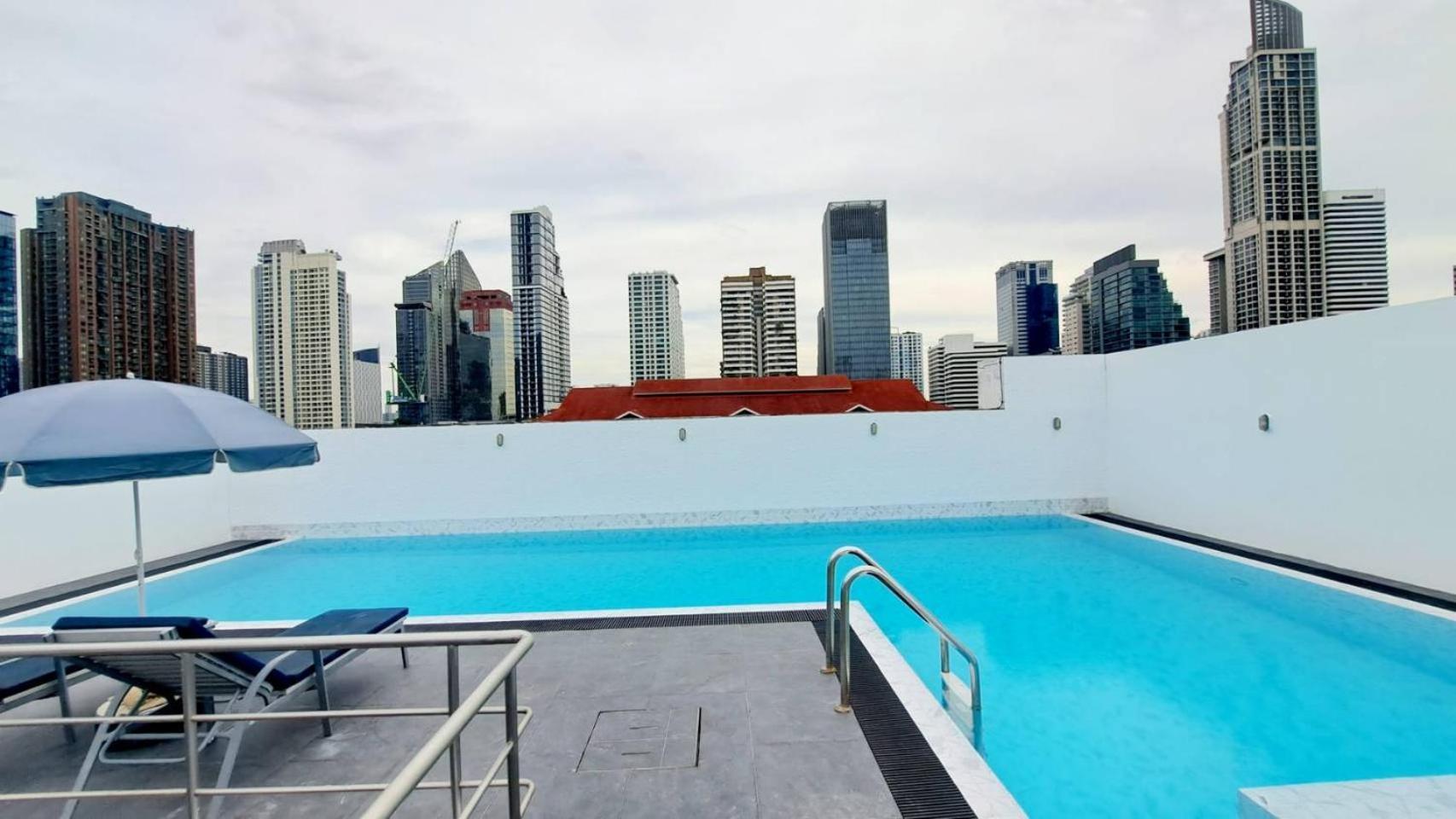 Sha2bedrooms Ensuite3baths Downtown Mrt Holiday home Bangkok
