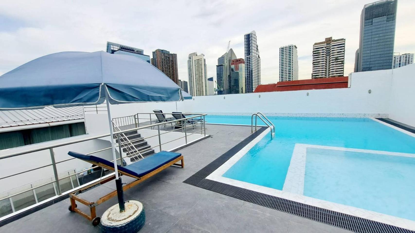 Holiday home Sha2bedrooms Ensuite3baths Downtown Mrt Bangkok