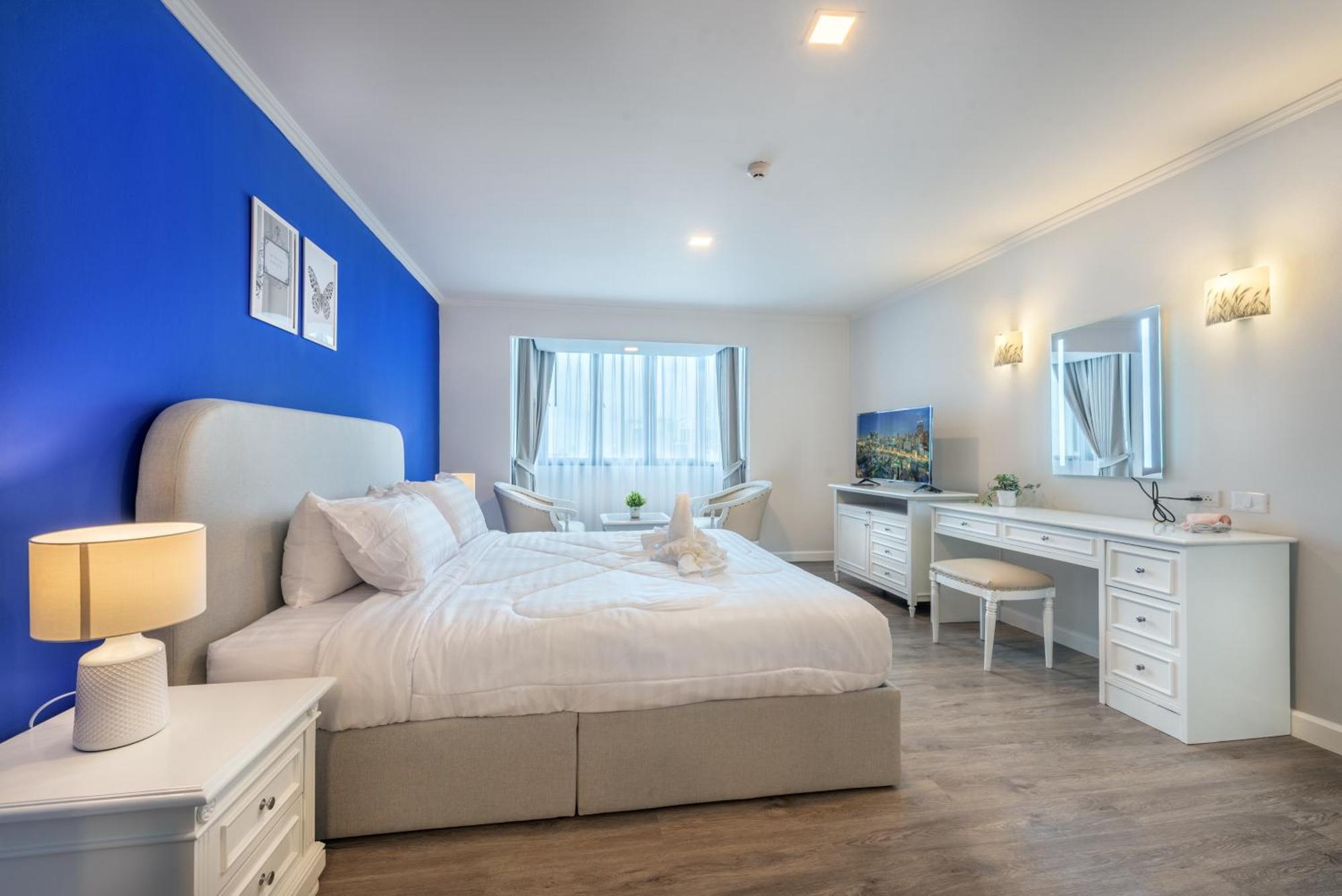Neom Town Aparthotel