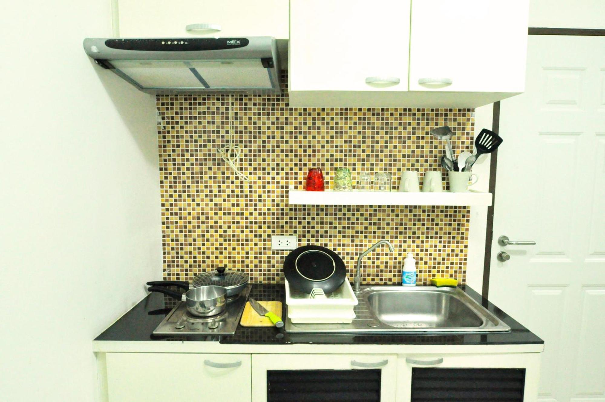 Baan Sabai Rama Iv Apartment Bangkok
