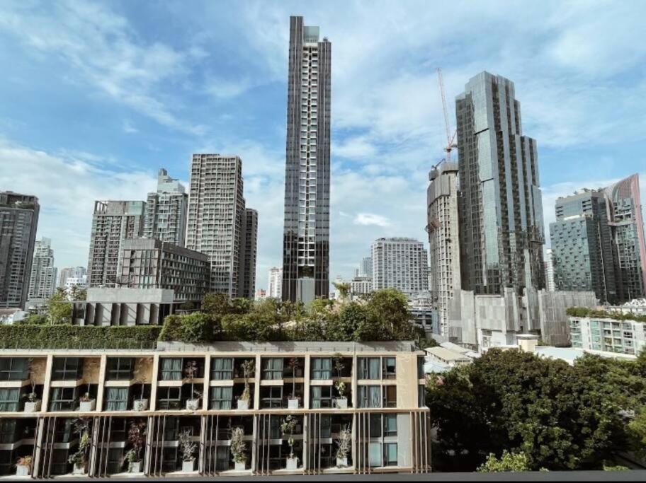 Luxurious Downtown Apartment Bangkok