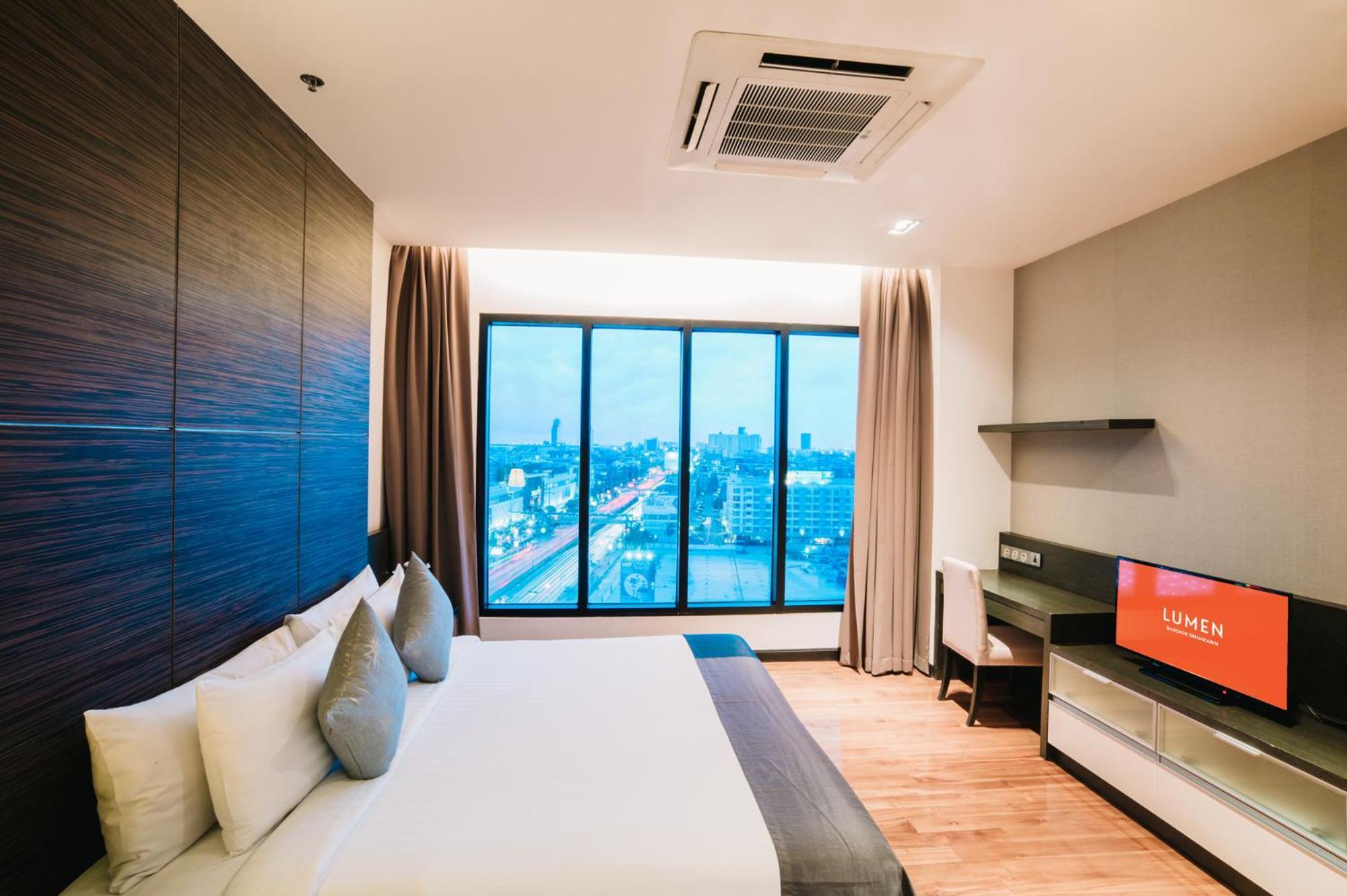 Lumen Srinakarin Bangkok