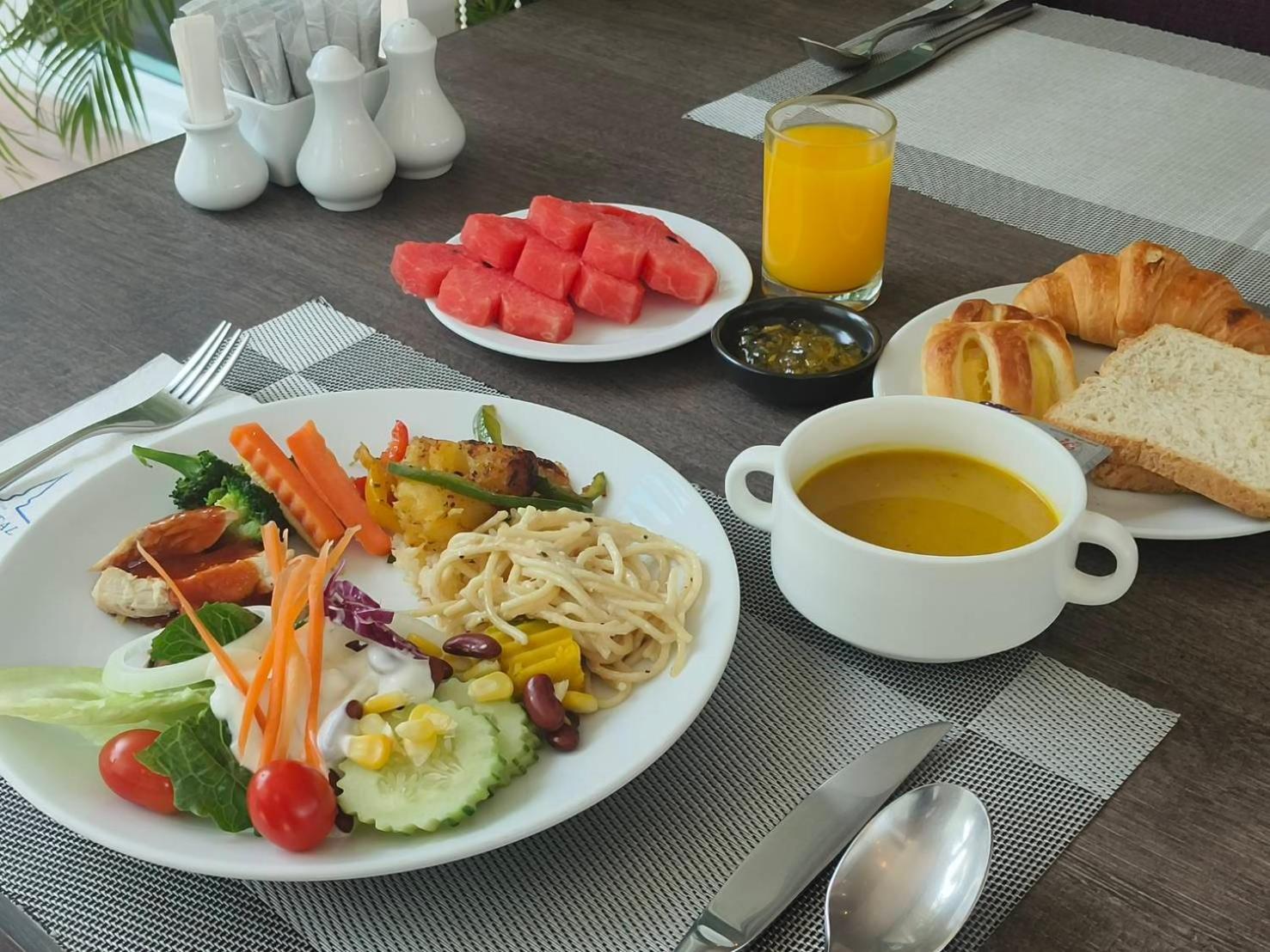 Hotel Anajak - Sha