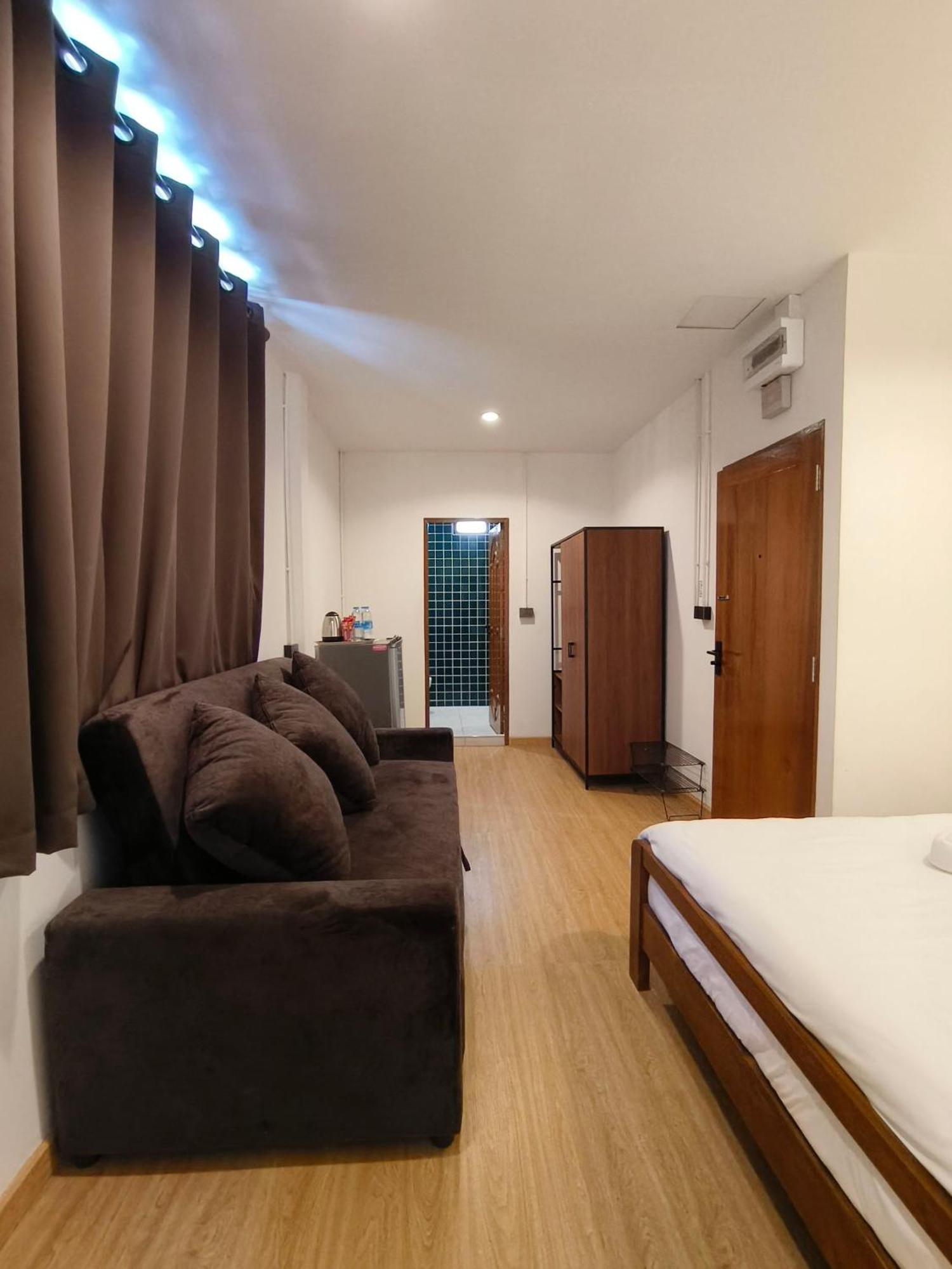 Penthouse Lamoon 3* Bangkok
