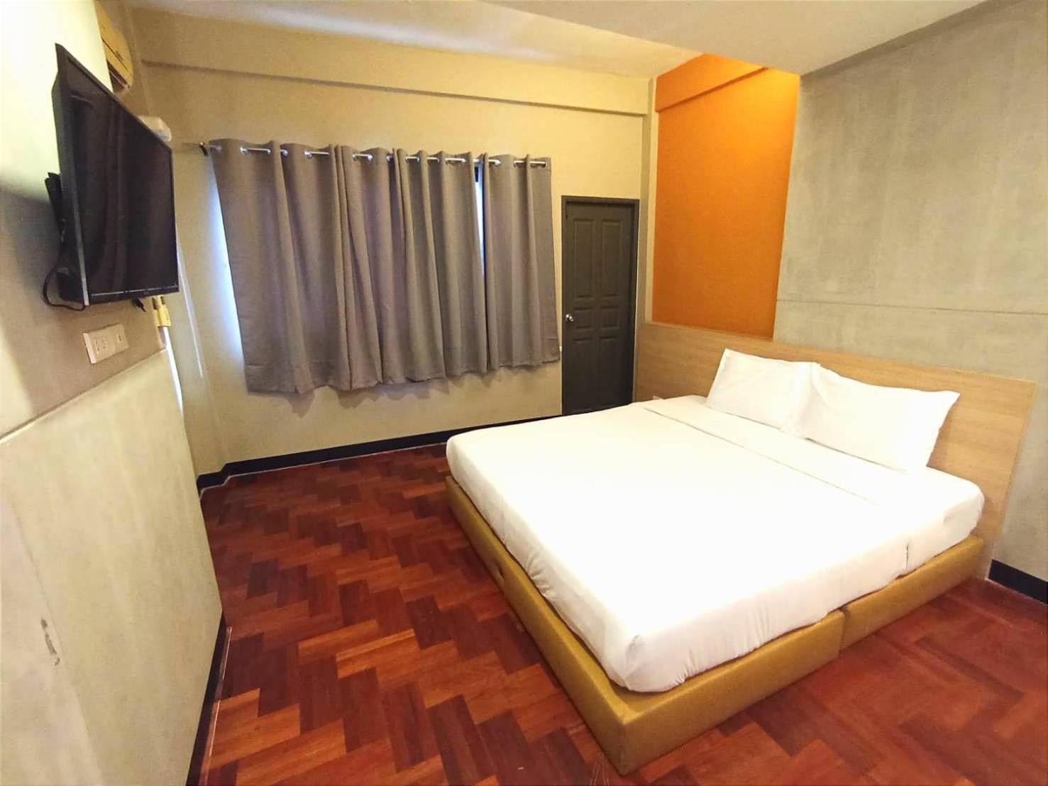 Apartment Go Bts Surasak Silom Bkk โกอินน์ บีทีเอส สถานีสุรศักดิ์ *