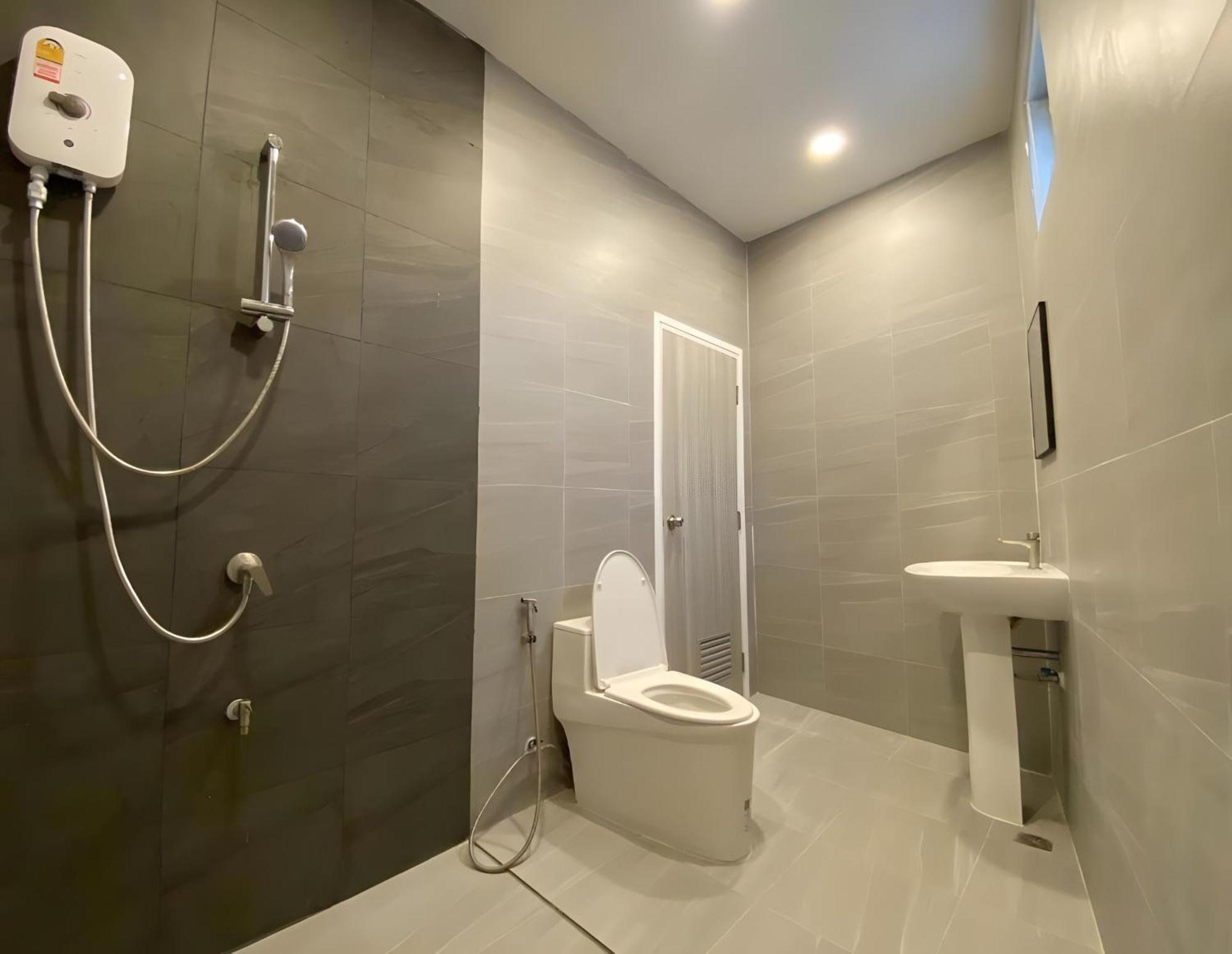 Hidden Dragon Yaowarat Road Bkk Apartment Bangkok