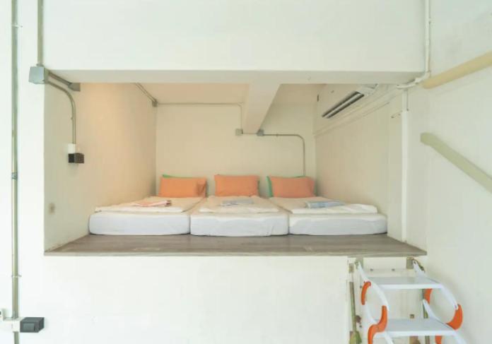 Bangkok Historic Villa - Private Access Hotel