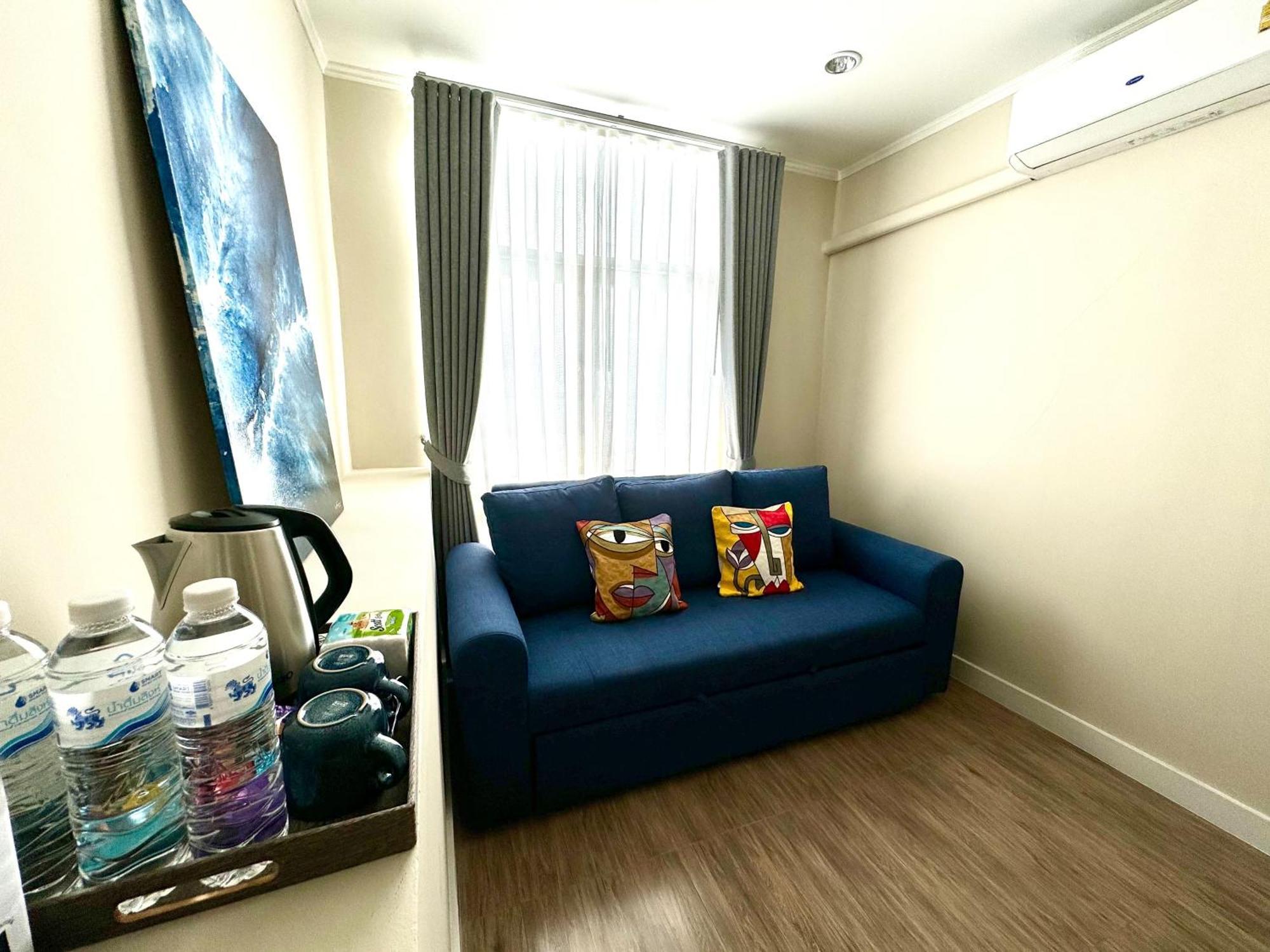 Em Sukhumvit - Near Terminal 21, Em District Malls, Bts And Mrt Lines Hotel