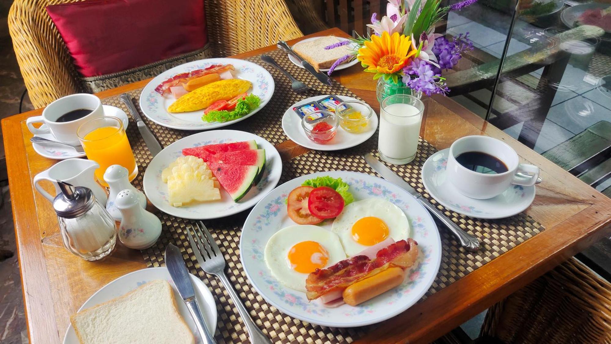 Hotel The Tarntawan Surawong Bangkok