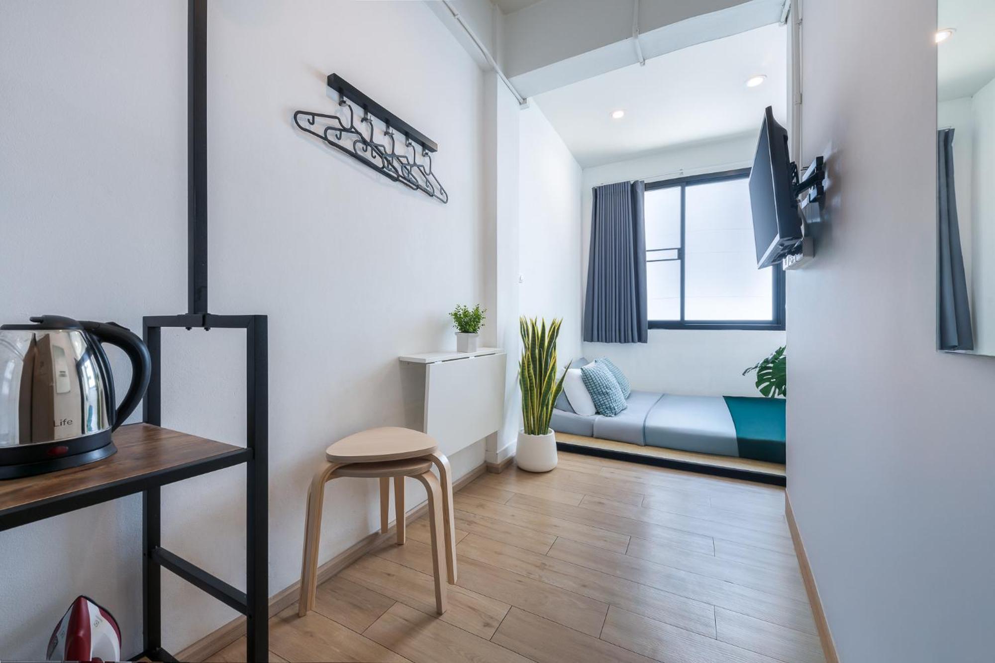 Platinum Deluxe Shopping Hostel *