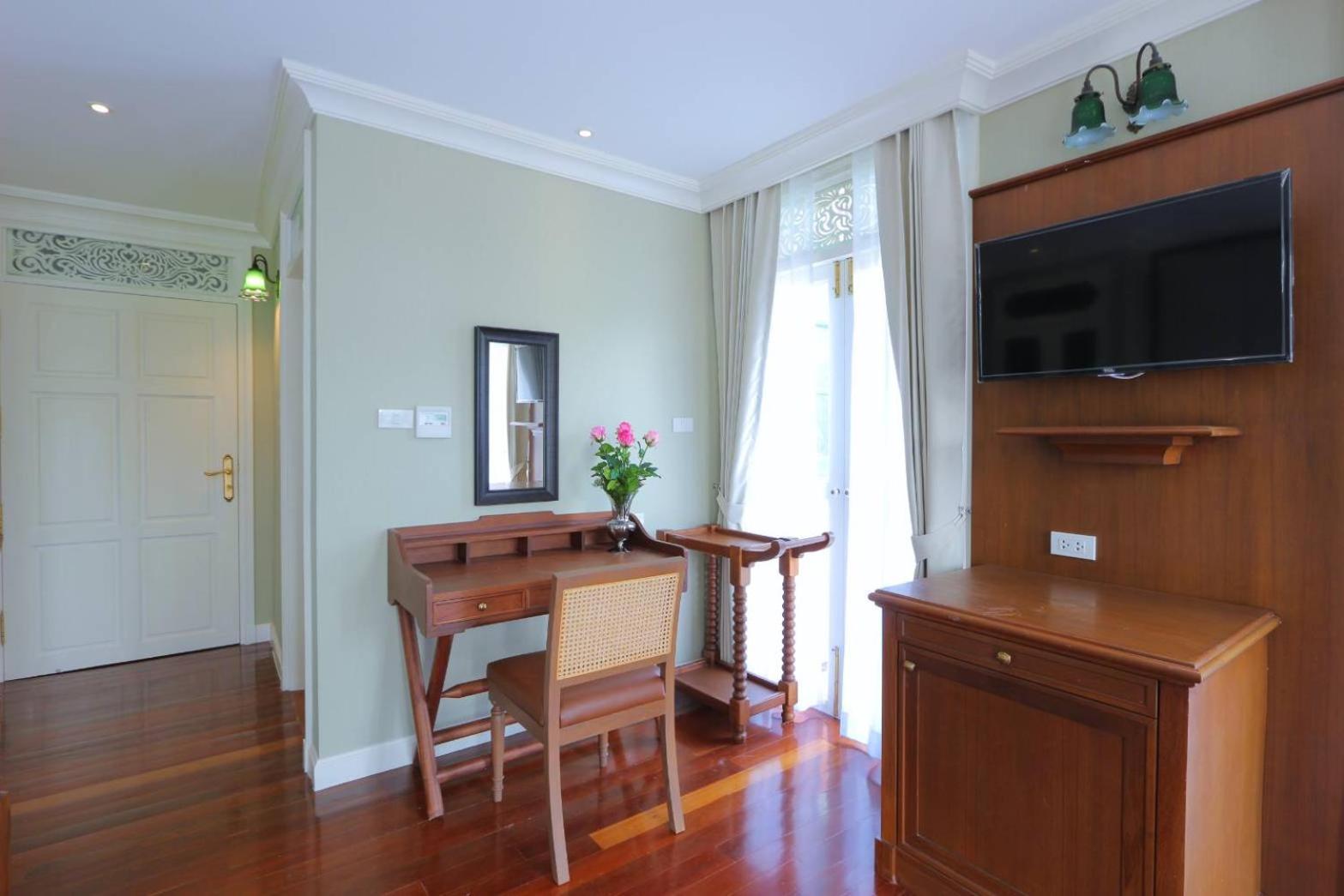 Hotel Hiranyakul House