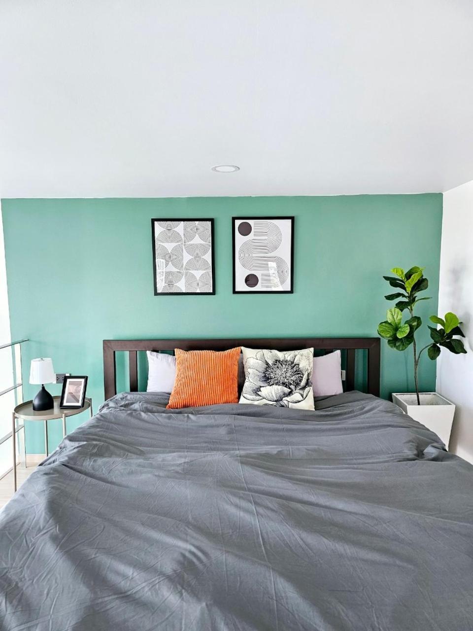 Midtown Duplex Ratchayothin * Bangkok