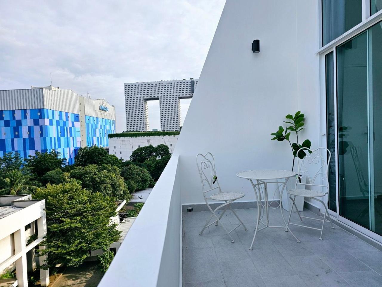 Apartment Midtown Duplex Ratchayothin