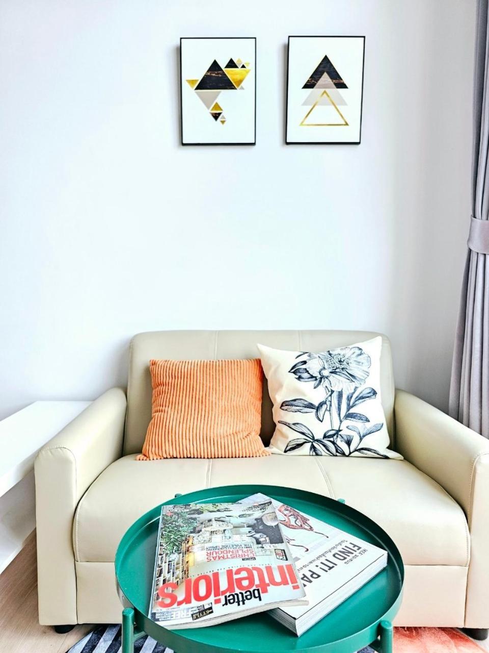 Midtown Duplex Ratchayothin Apartment