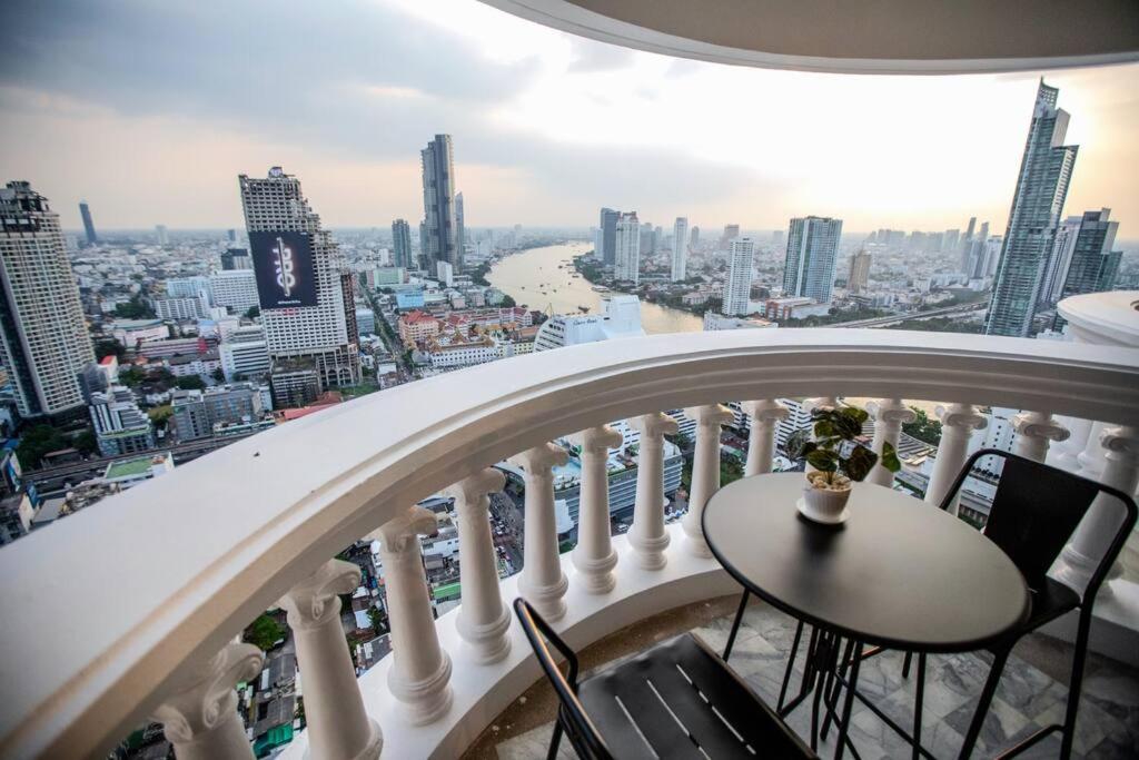 Apartment River View - Loft In Great Location
