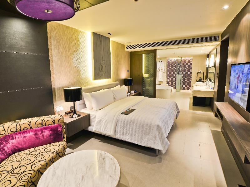 Le Meridien Suvarnabhumi, Golf And 5* Bangkok