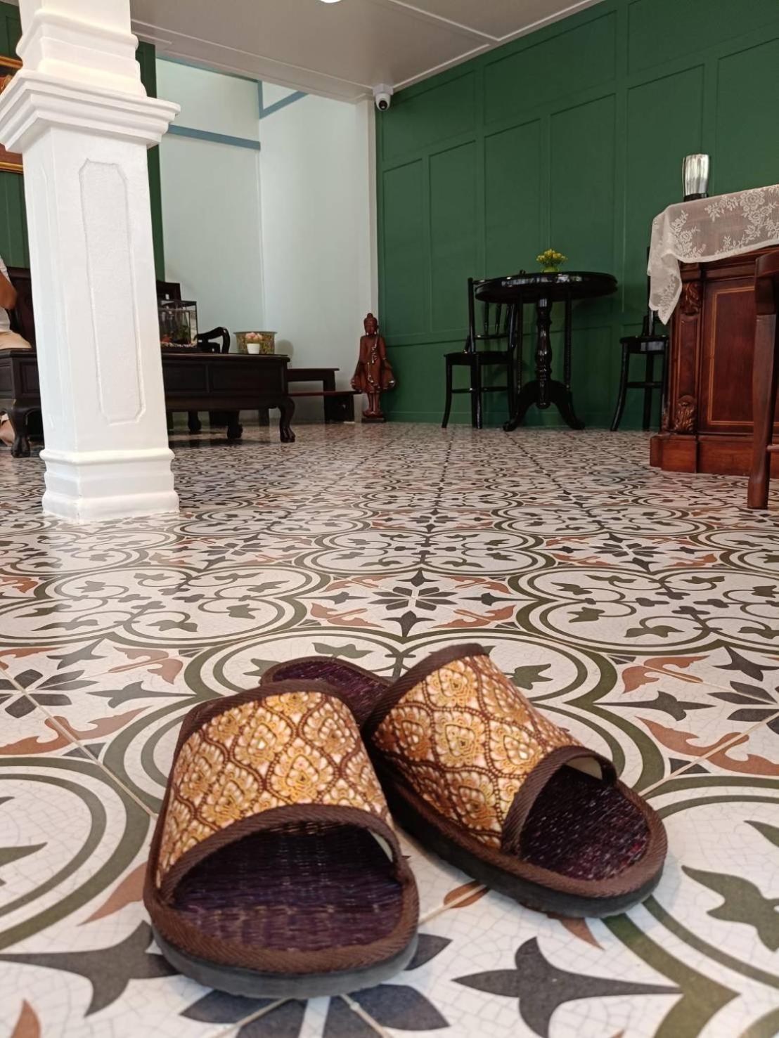 Baan Debtida * Bangkok