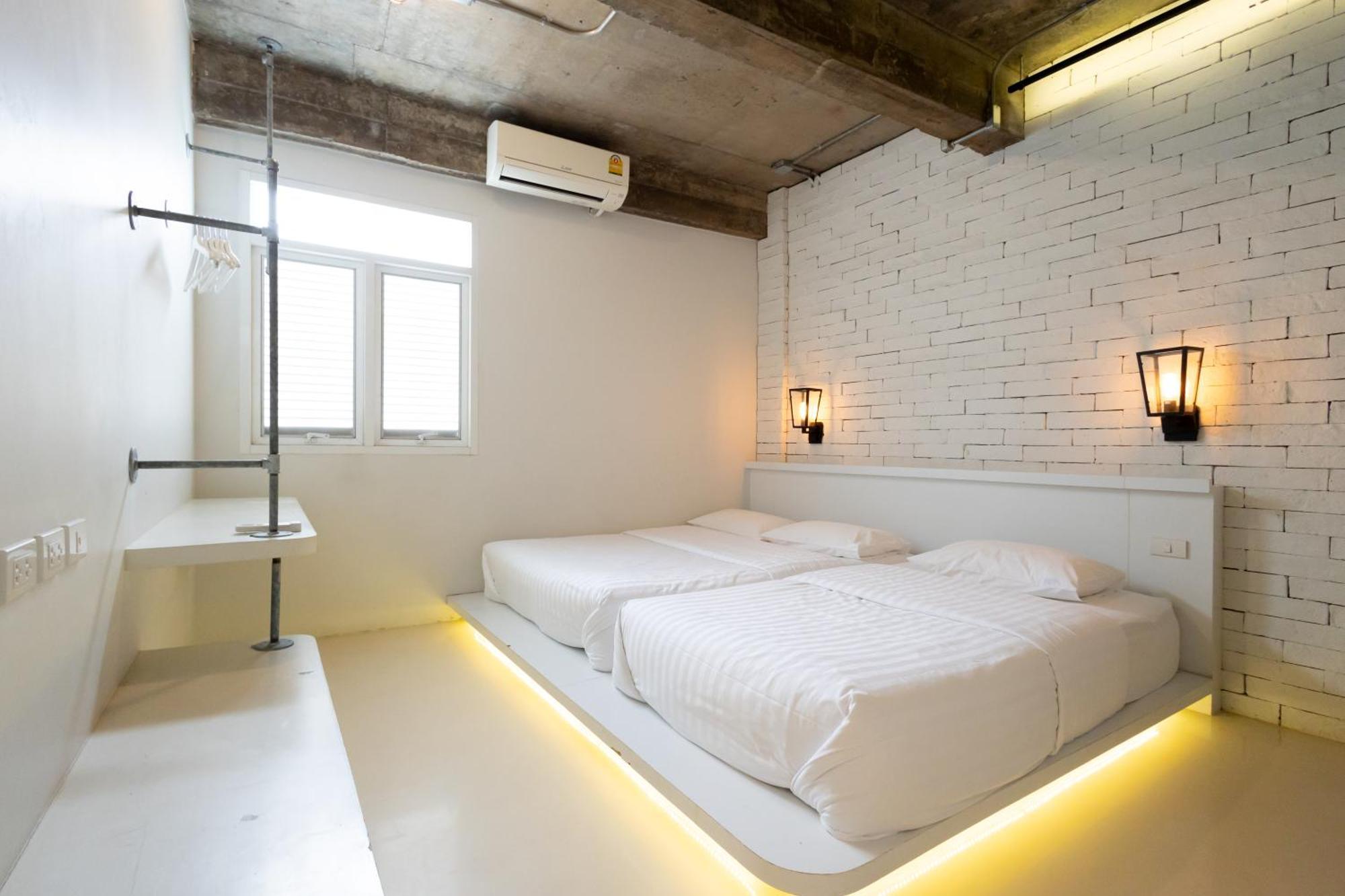 Siam Plug In Hotel