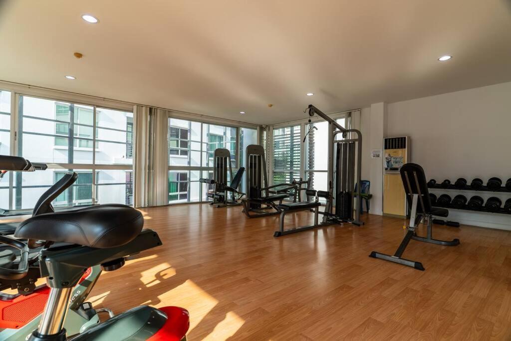 Center 2 Bedrooms Check In 24h Fast Wifi Gym Swimming Pool Banguecoque