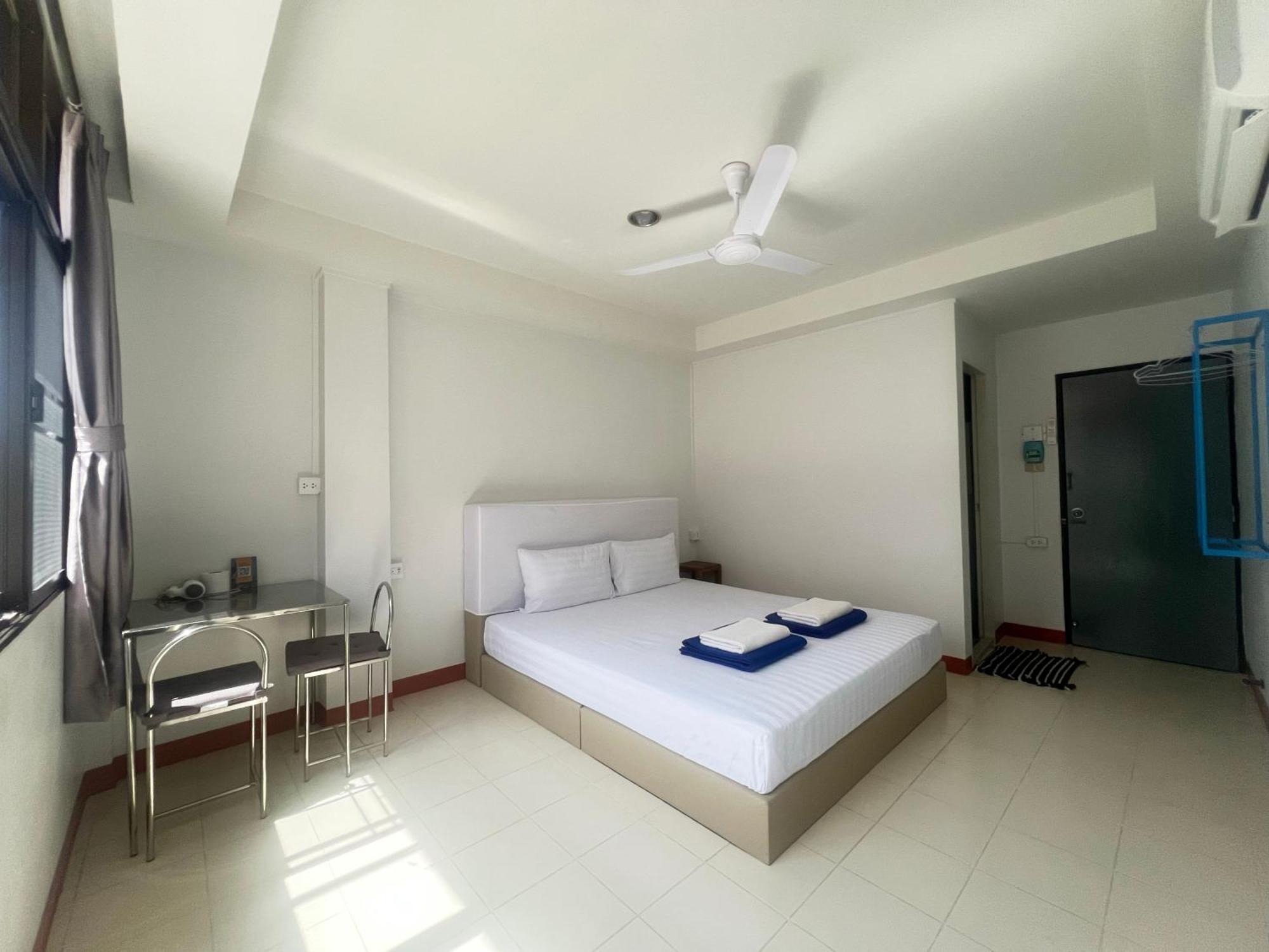 V Reserve At Merry V Guest house Bangkok